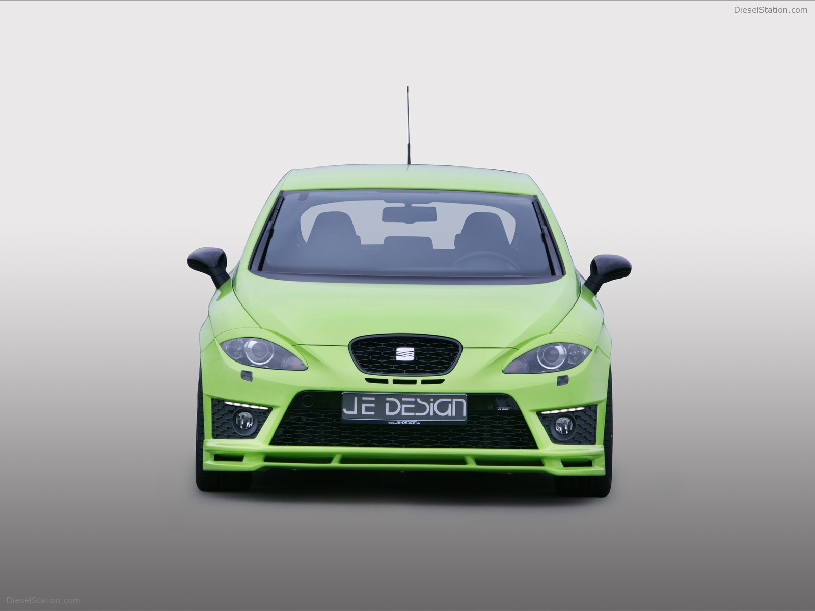 2009 JE DESIGN Seat Leon Cupra