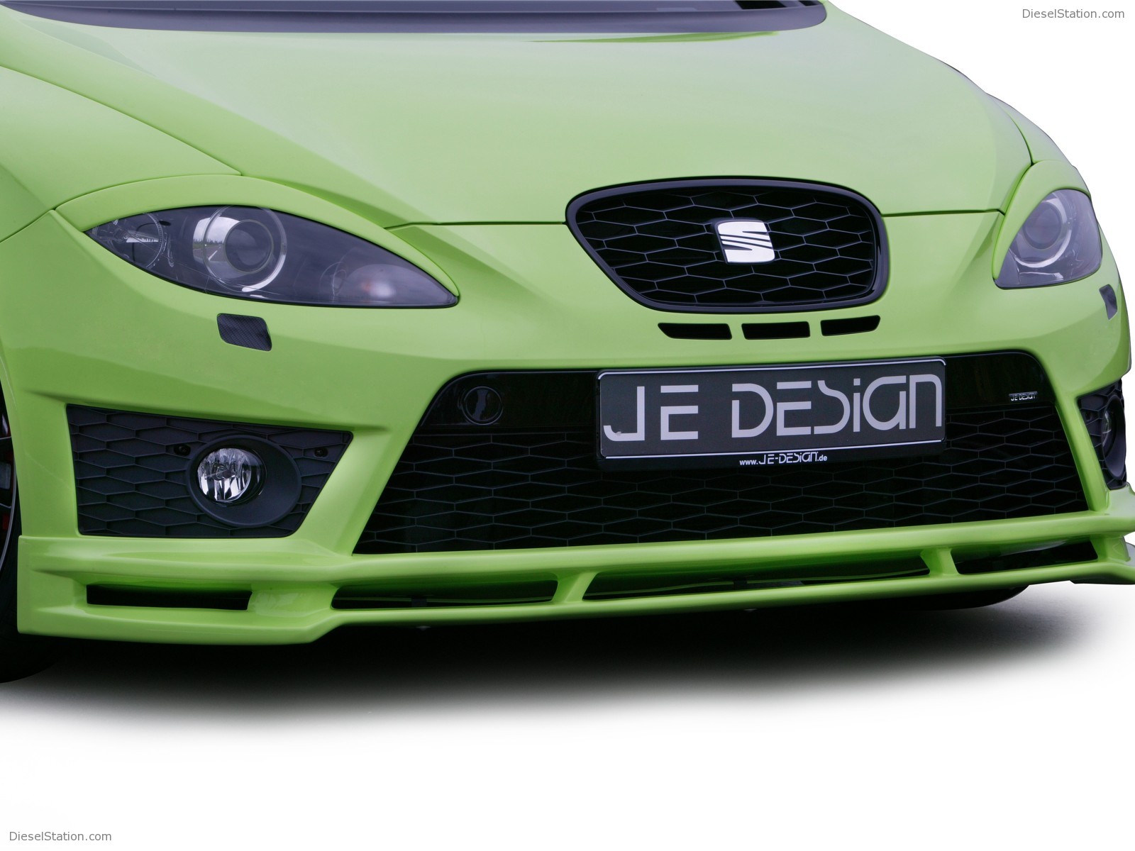 2009 JE DESIGN Seat Leon Cupra