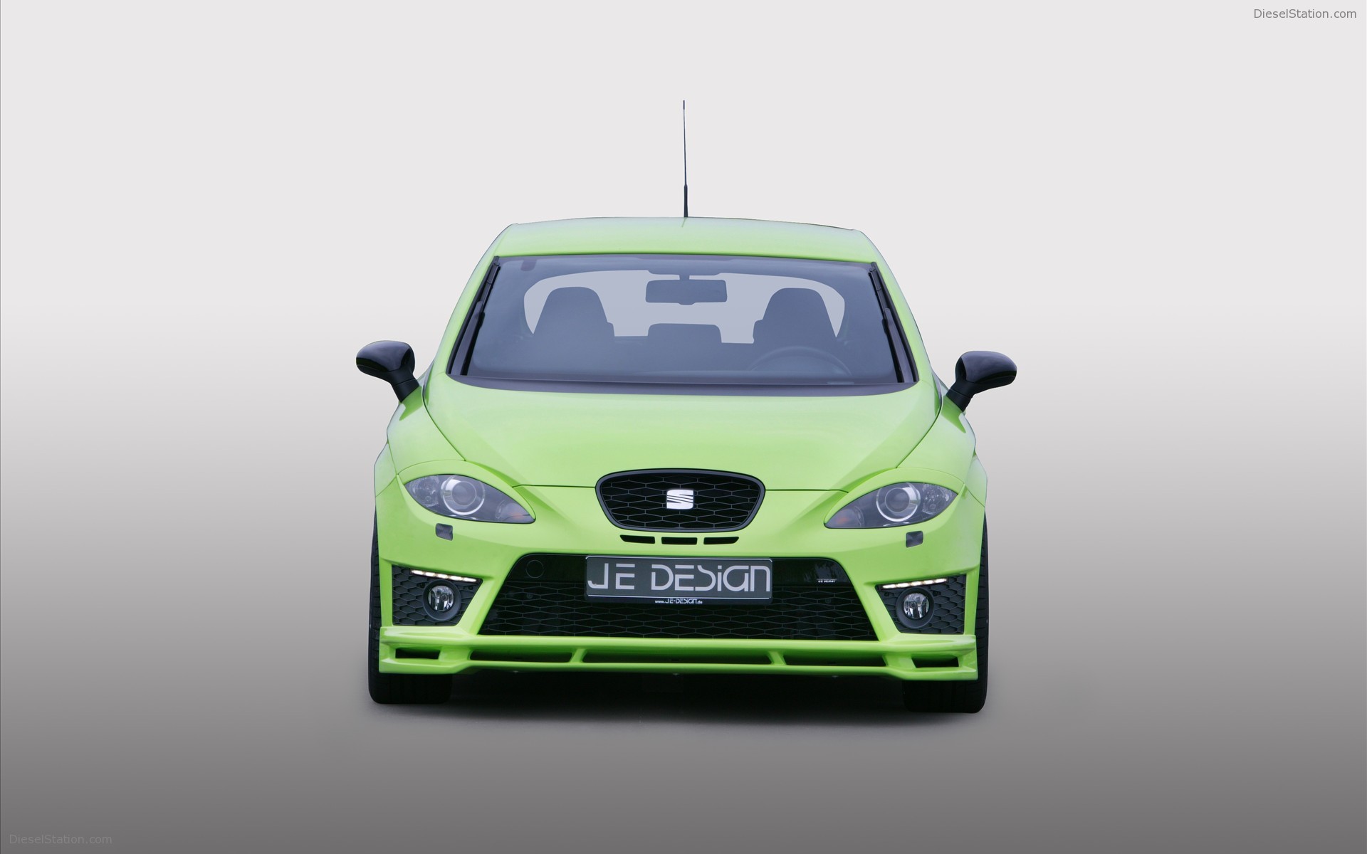 2009 JE DESIGN Seat Leon Cupra
