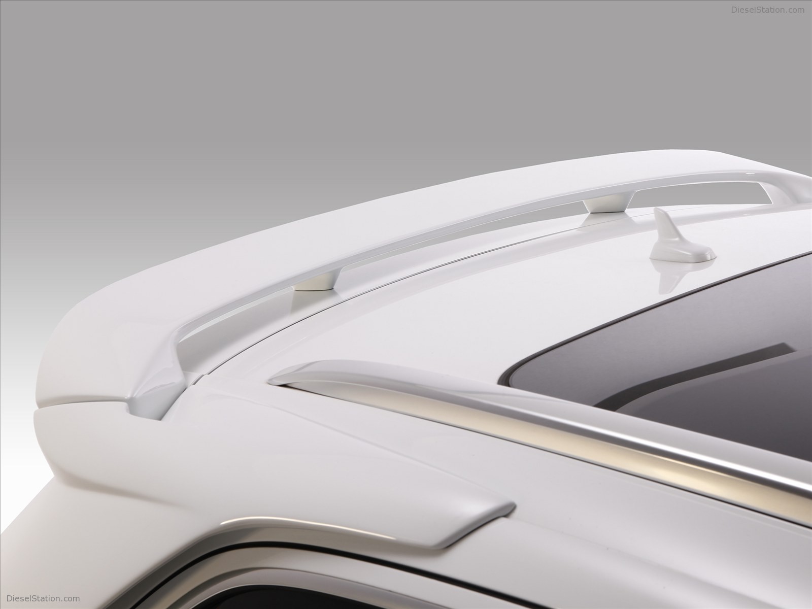 JE DESIGN Audi Q7 S Line 2012