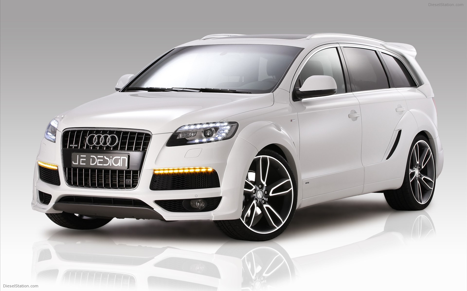JE DESIGN Audi Q7 S Line 2012