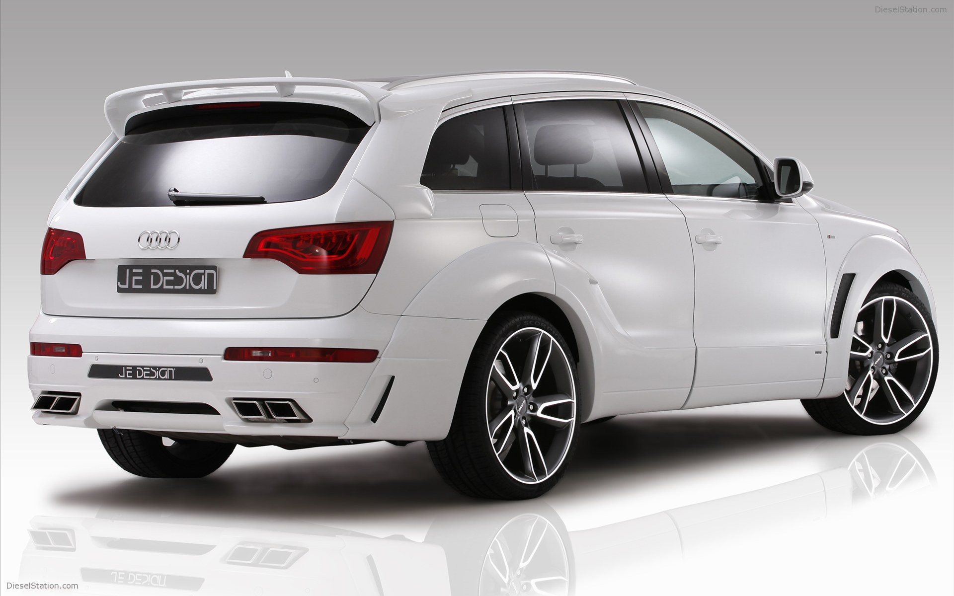 JE DESIGN Audi Q7 S Line 2012
