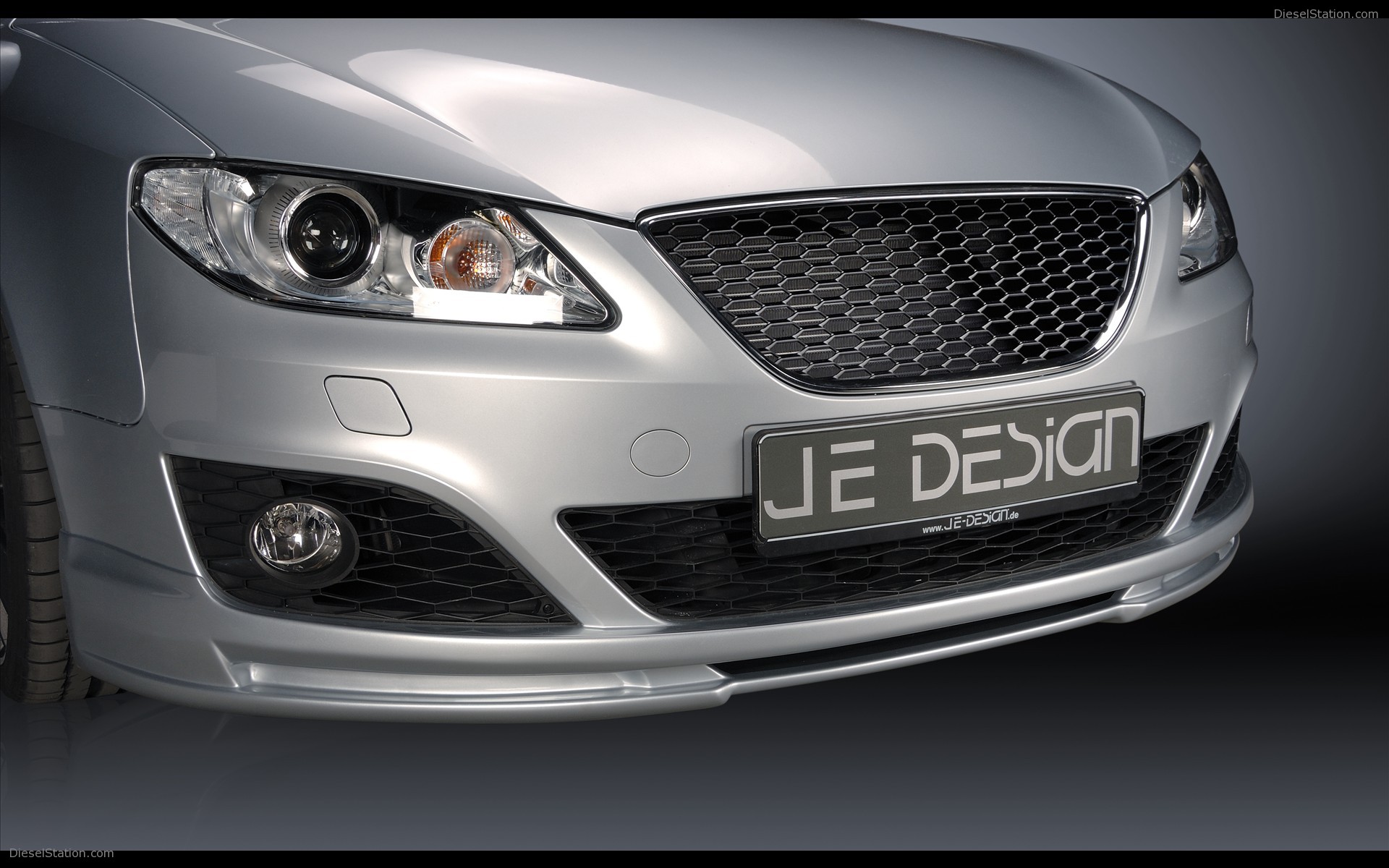 JE DESIGN Seat Exeo