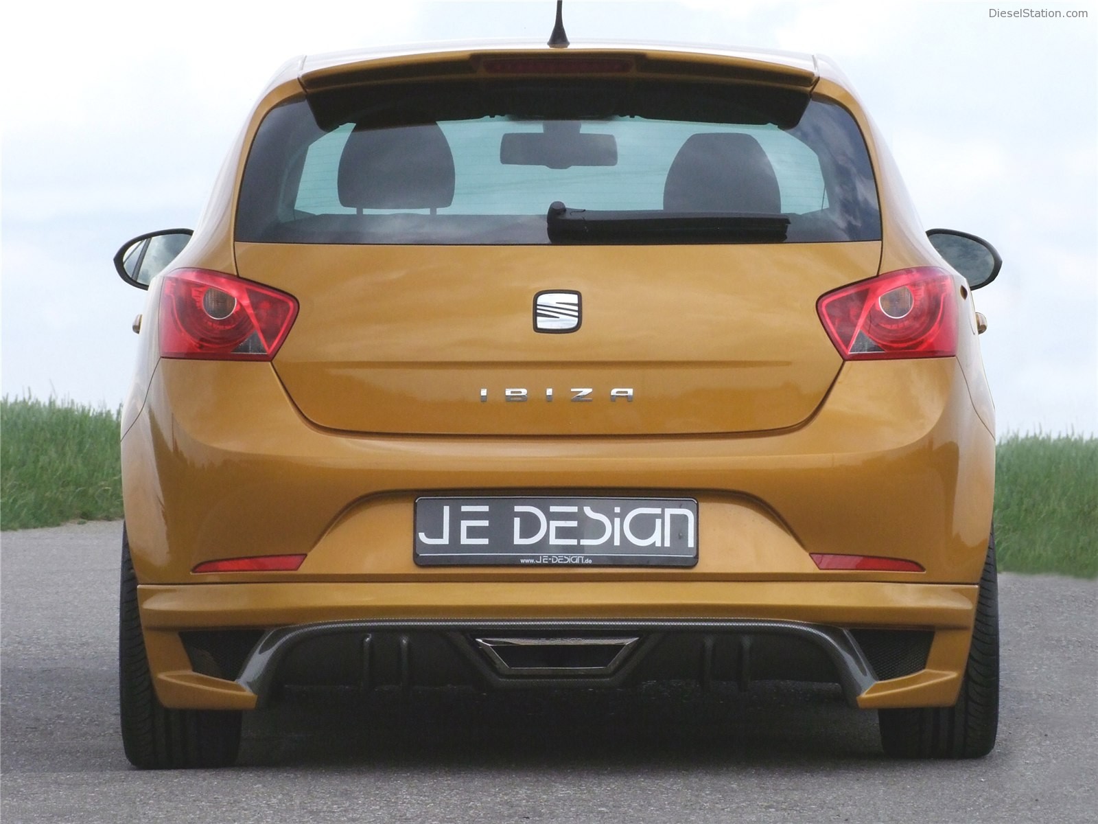 JE Design Seat Ibiza 2011