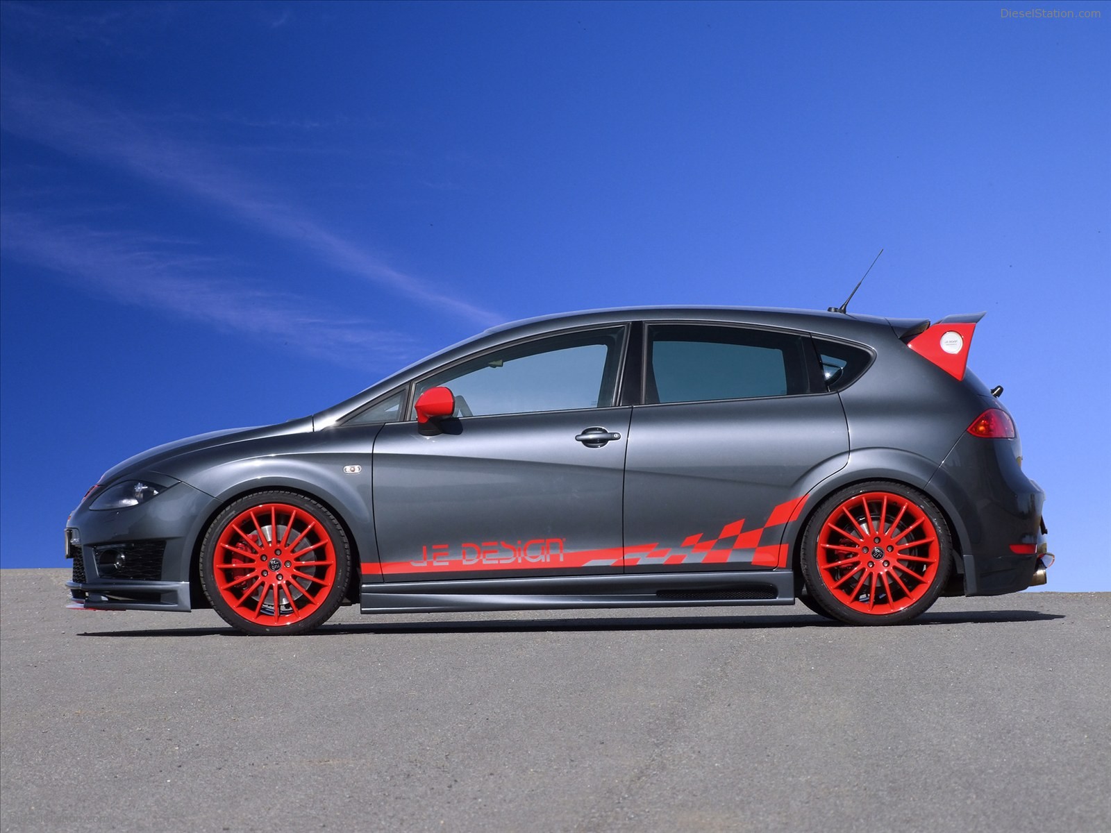 JE Design Seat Leon Cupra R