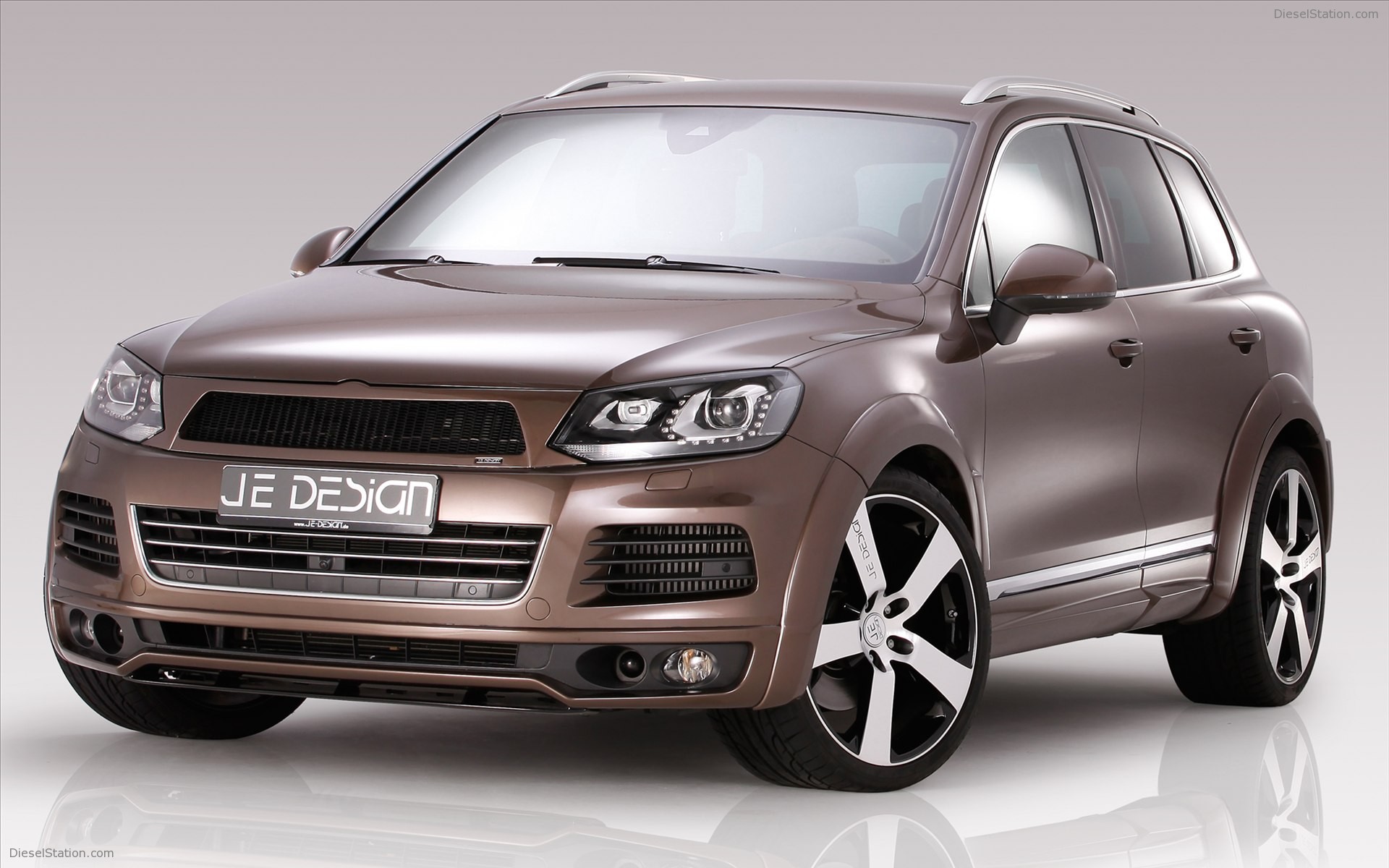 JE DESIGN VW Touareg R Line 2011