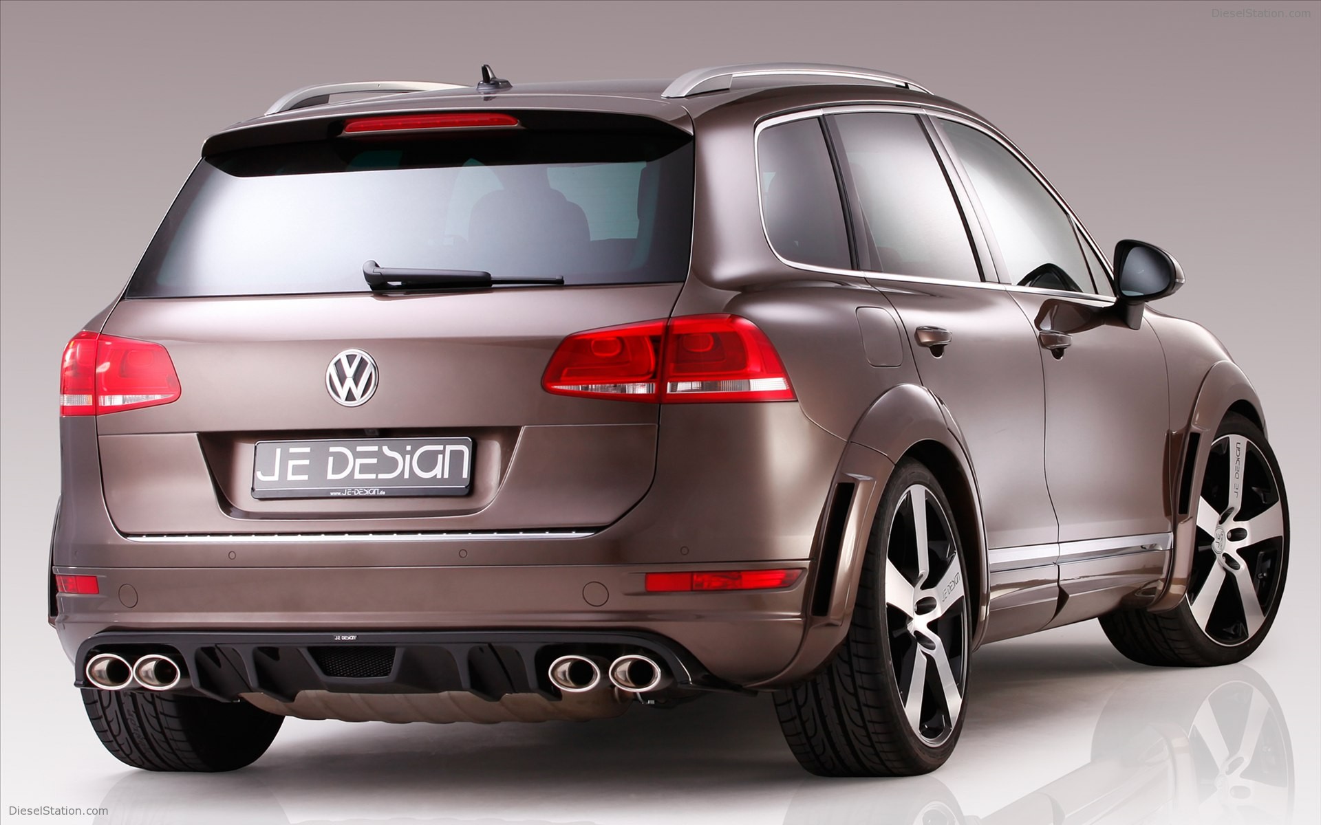 JE DESIGN VW Touareg R Line 2011