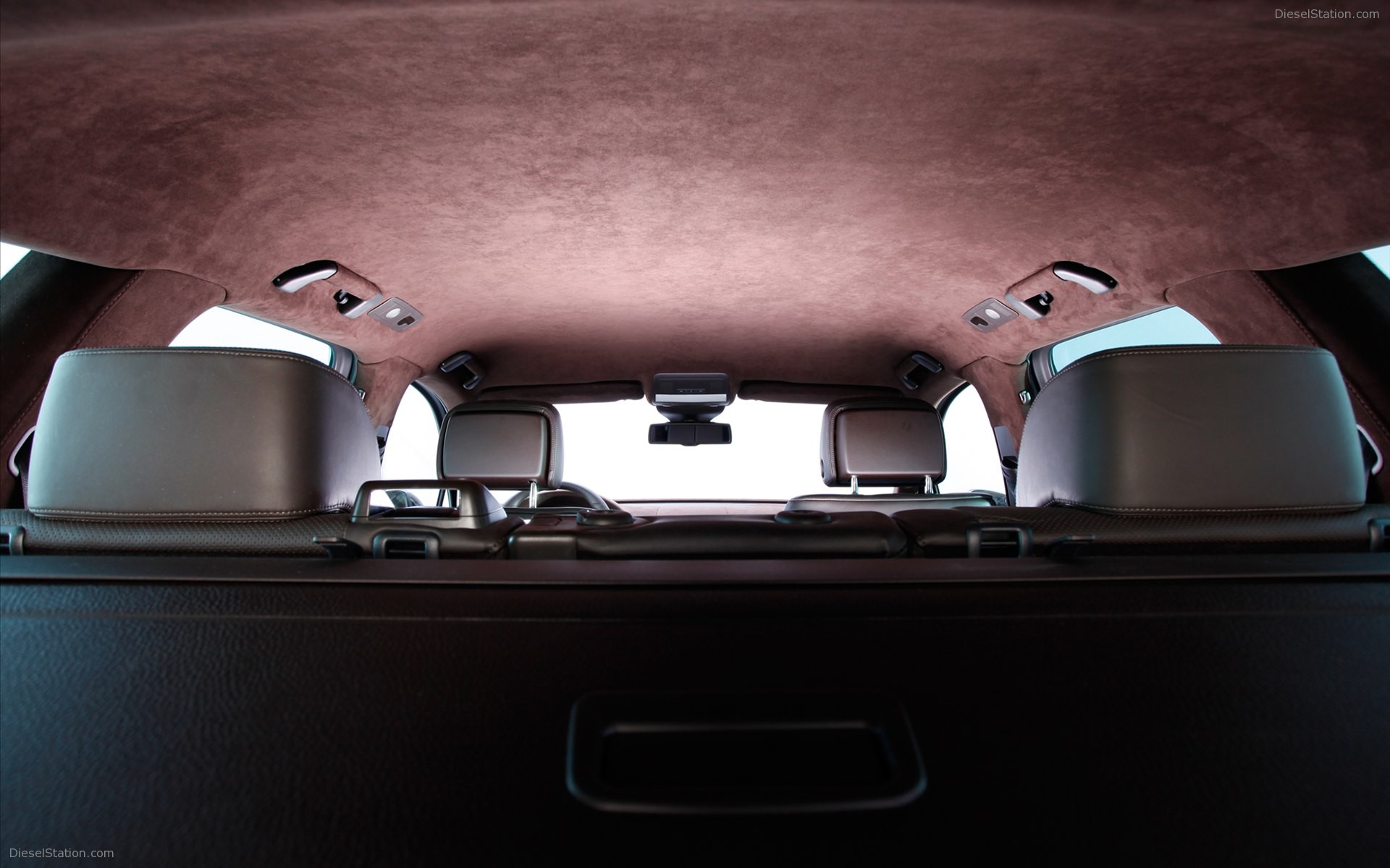 JE DESIGN VW Touareg R Line 2011