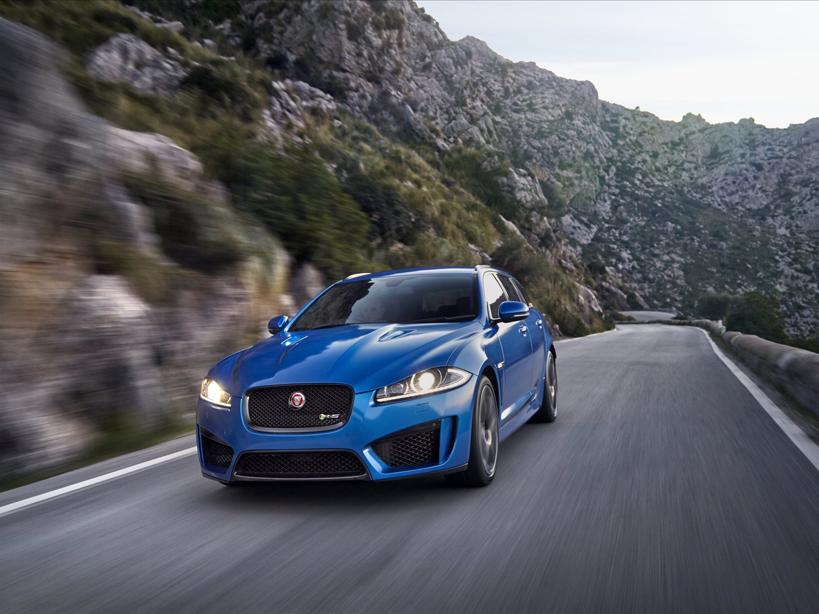 Jaguar XFR-S Sportbrake 2015