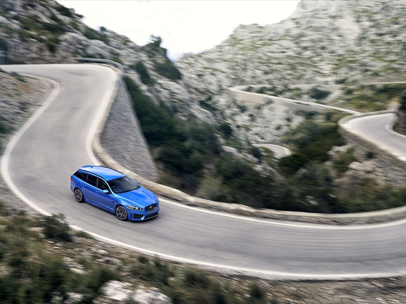 Jaguar XFR-S Sportbrake 2015