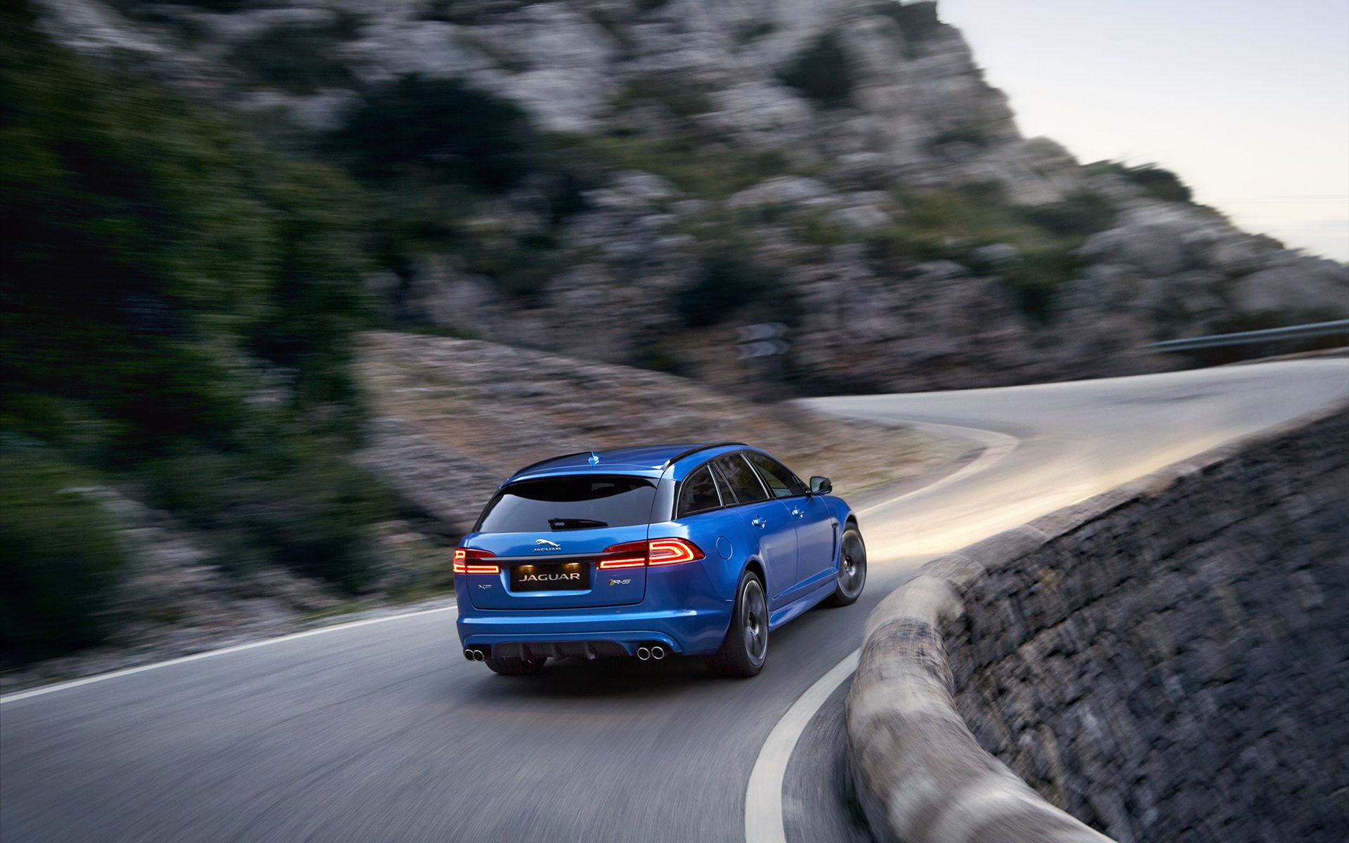 Jaguar XFR-S Sportbrake 2015