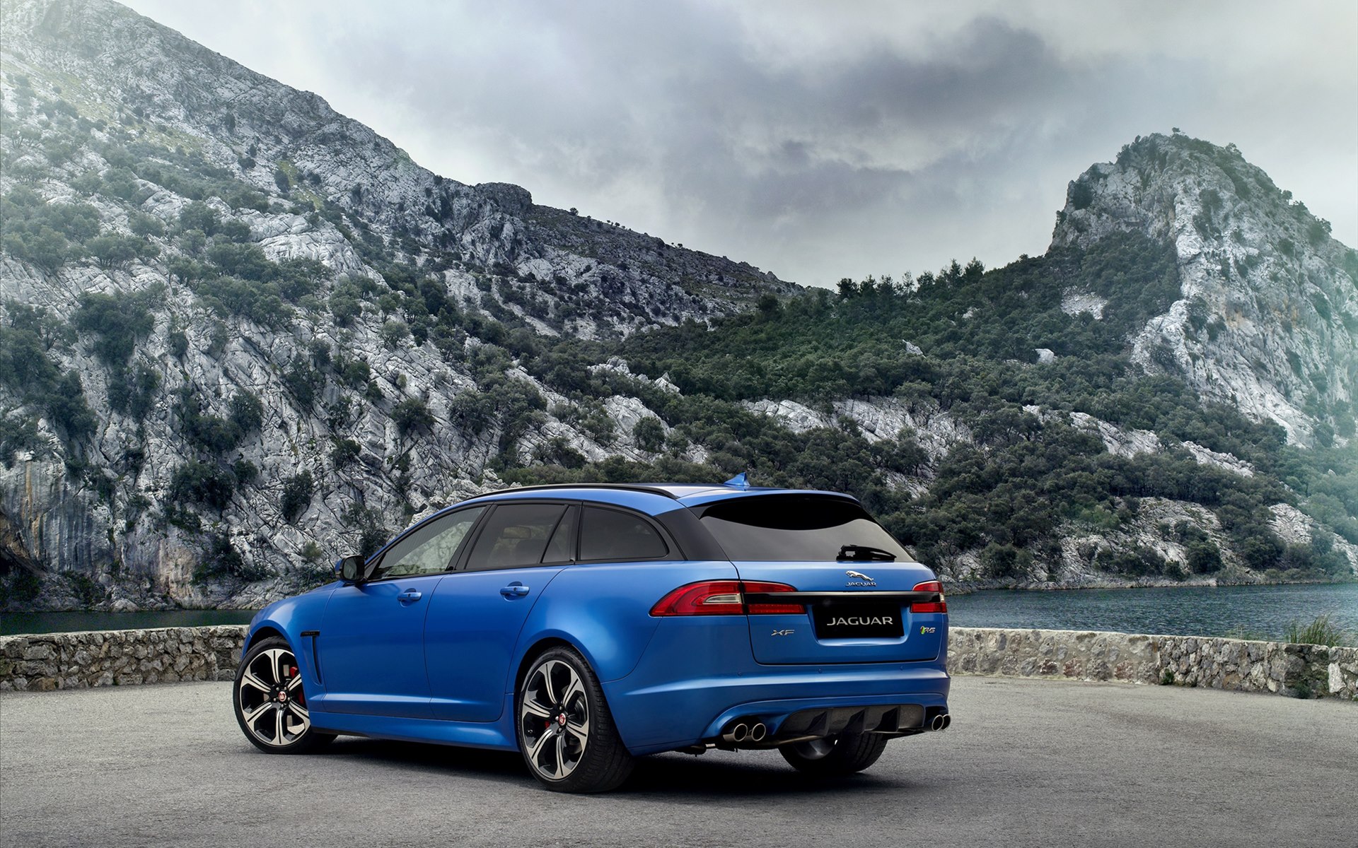 Jaguar XFR-S Sportbrake 2015