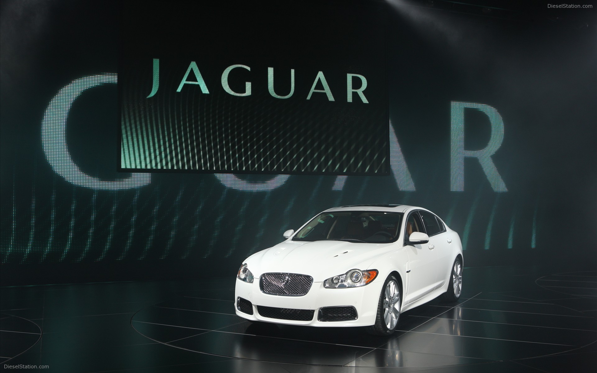 2010 Jaguar XFR