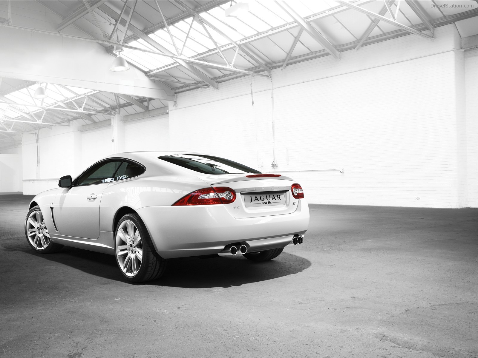 2010 Jaguar XKR