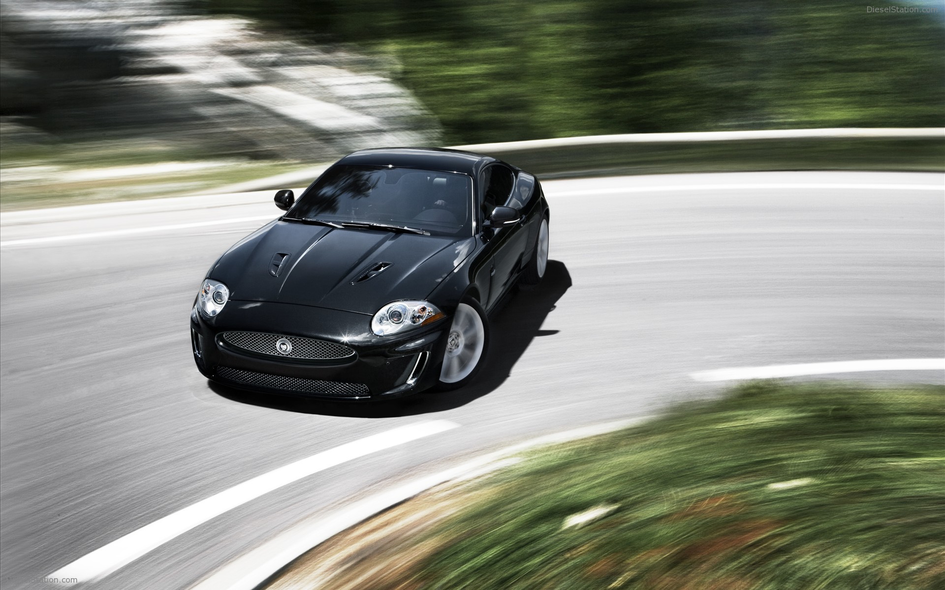 2010 Jaguar XKR