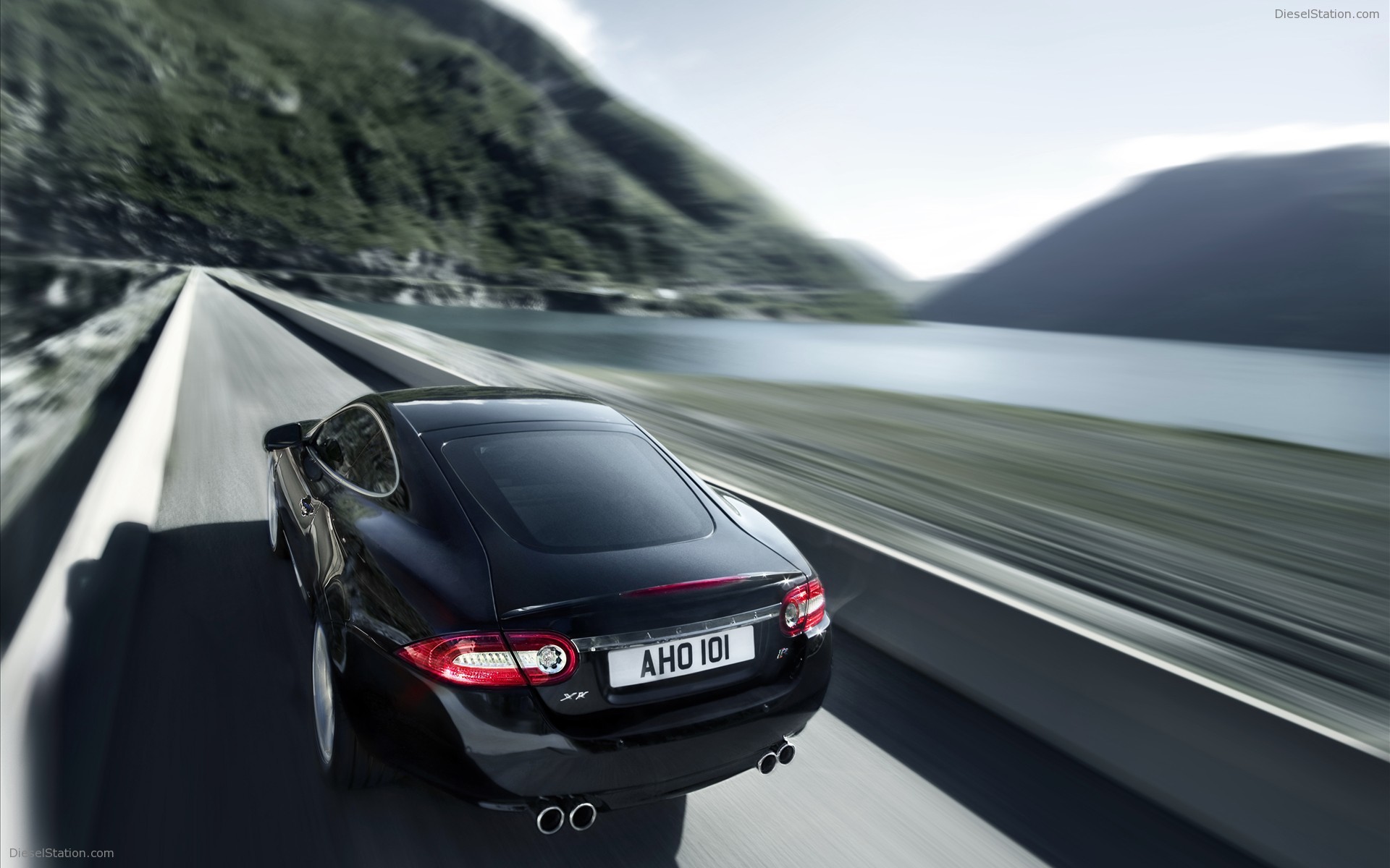 2010 Jaguar XKR