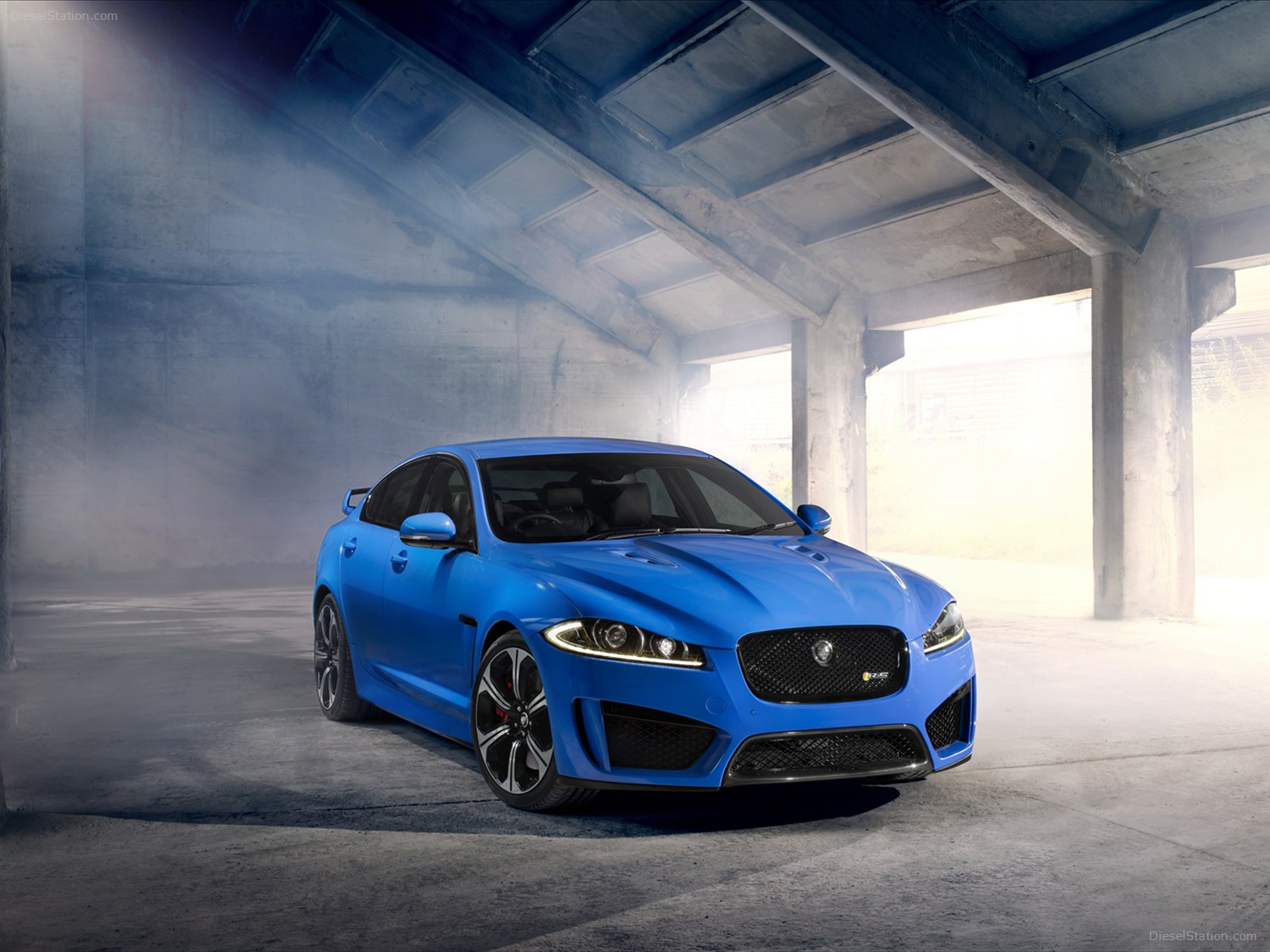 Jaguar XFR-S 2014