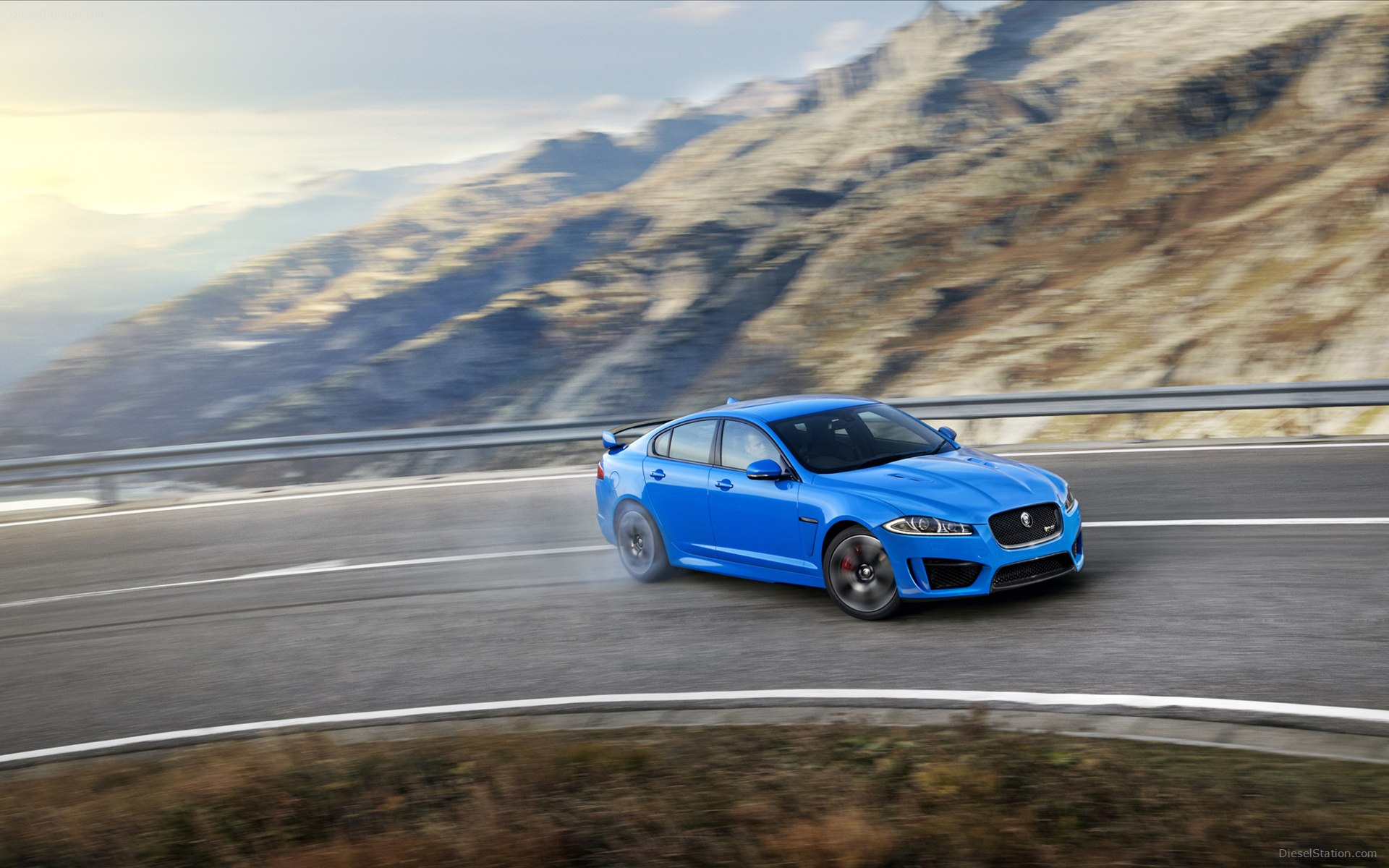 Jaguar XFR-S 2014