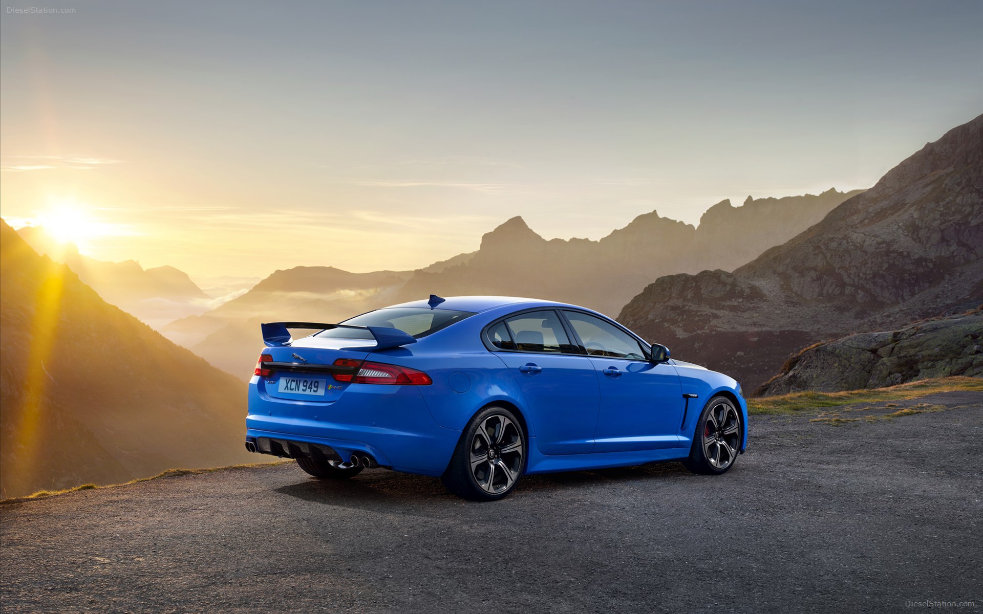Jaguar XFR-S 2014