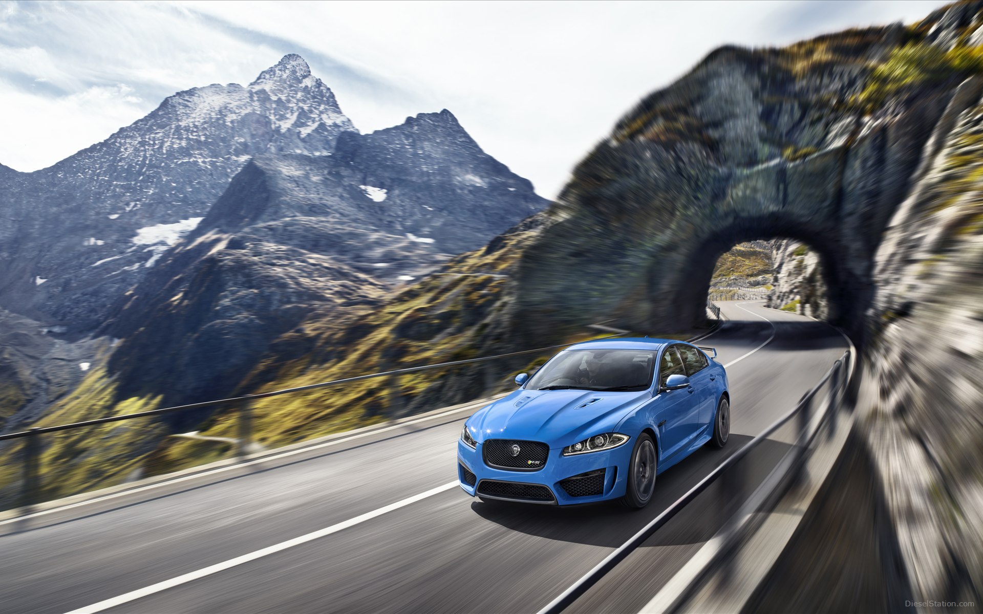 Jaguar XFR-S 2014