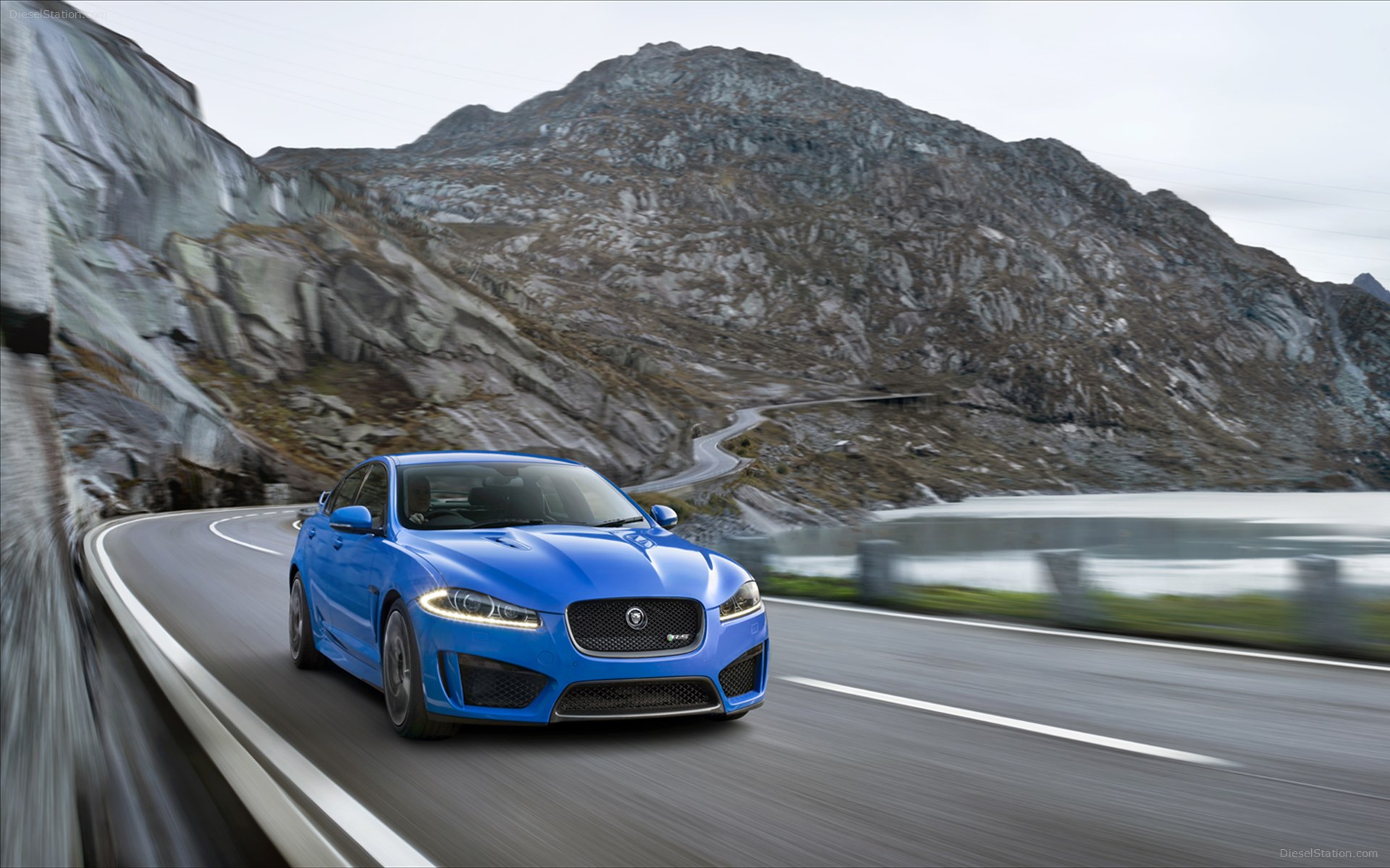 Jaguar XFR-S 2014