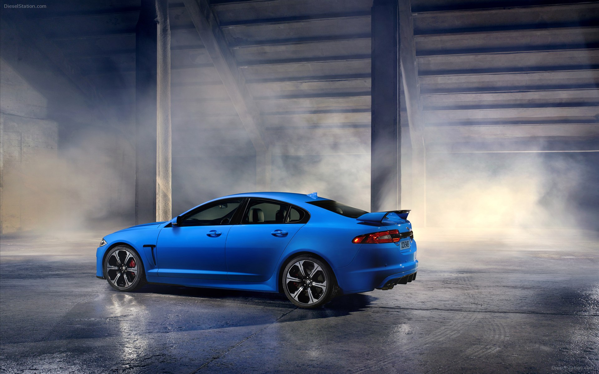 Jaguar XFR-S 2014