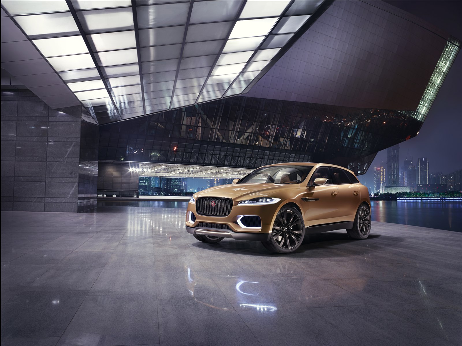 Jaguar C-X17 5-Seater Concept 2013