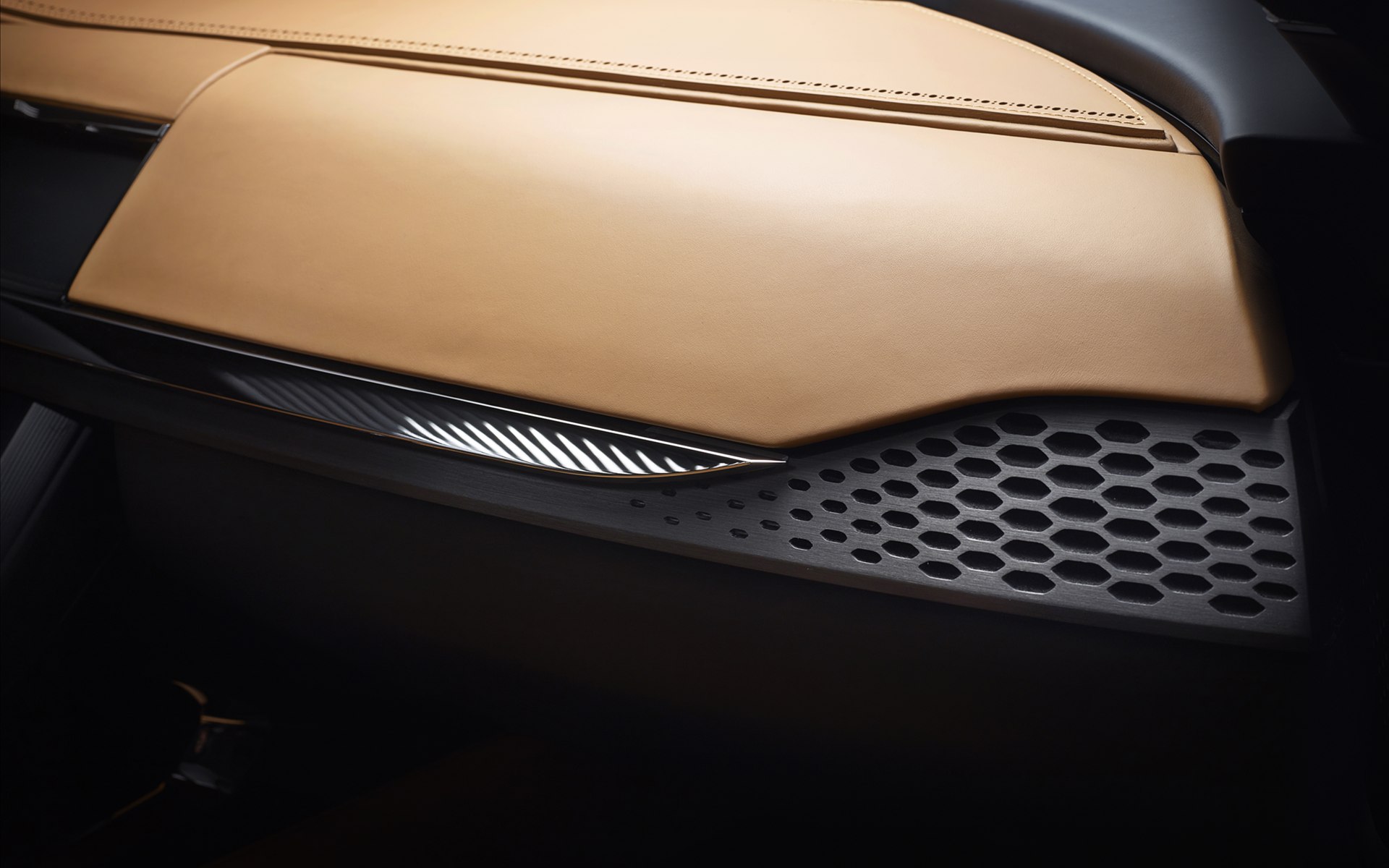 Jaguar C-X17 5-Seater Concept 2013