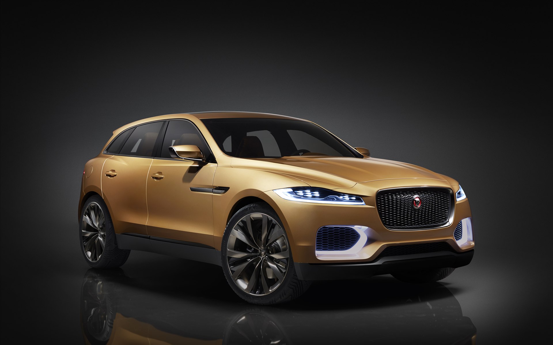 Jaguar C-X17 5-Seater Concept 2013