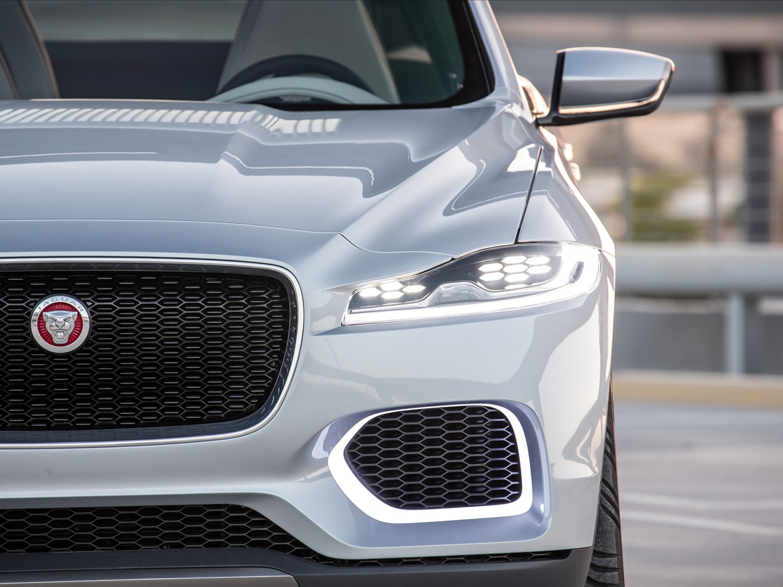 Jaguar C-X17 Sports Crossover Concept 2013