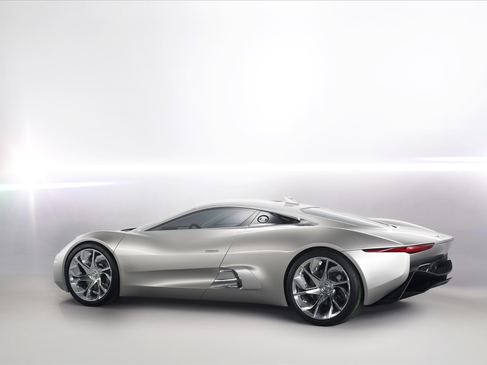 Jaguar C-X75 2011