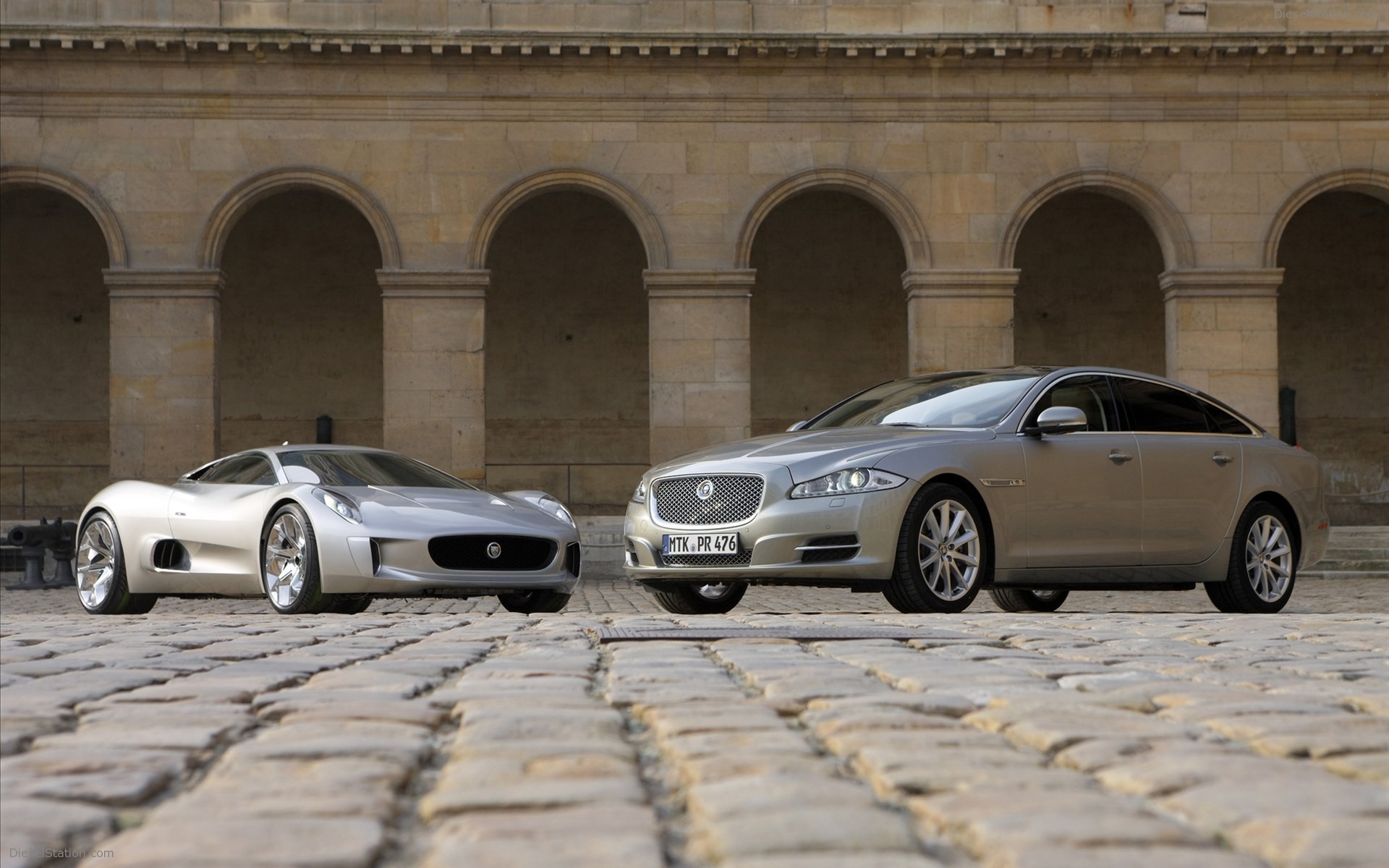 Jaguar C-X75 2011