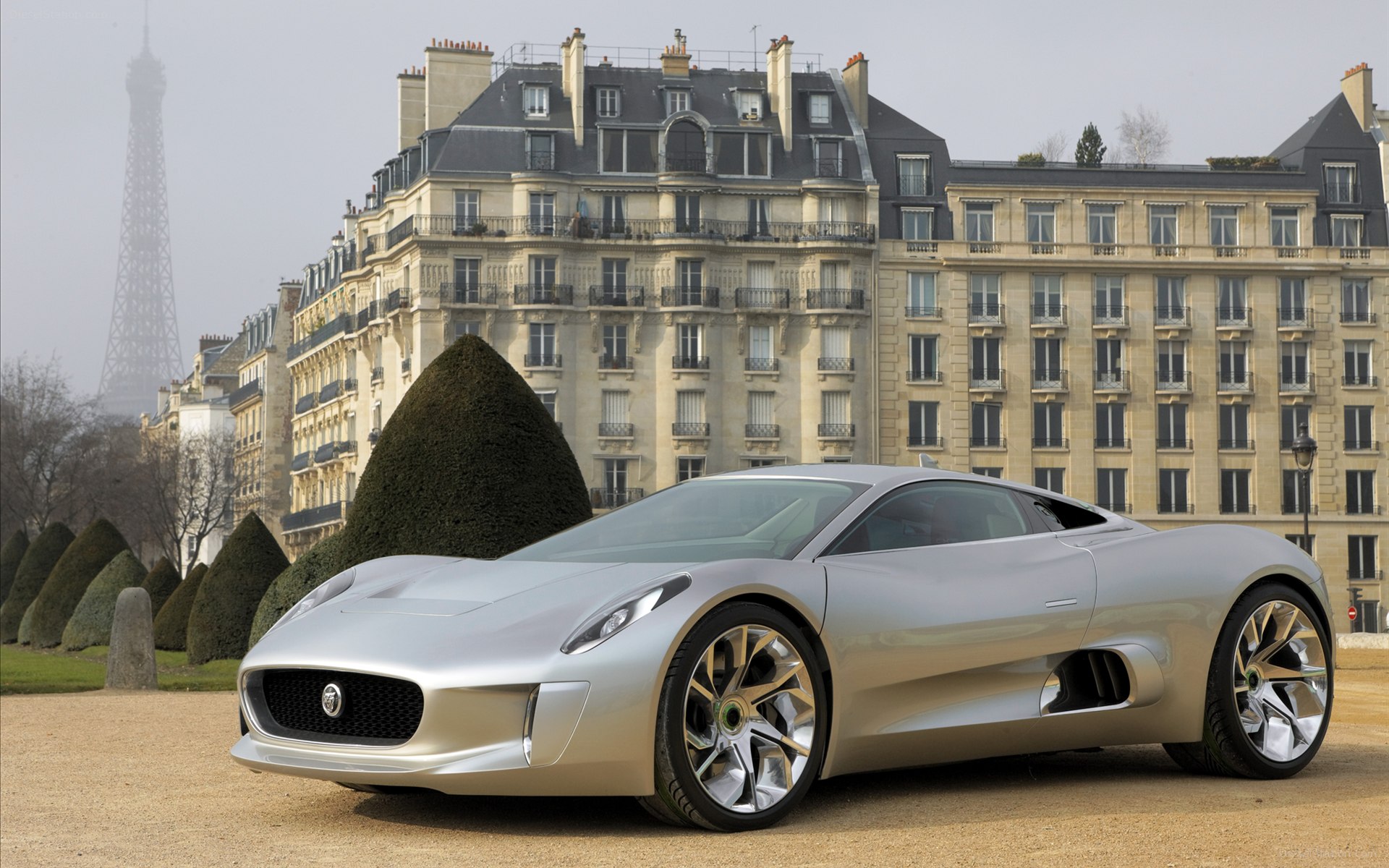 Jaguar C-X75 2011