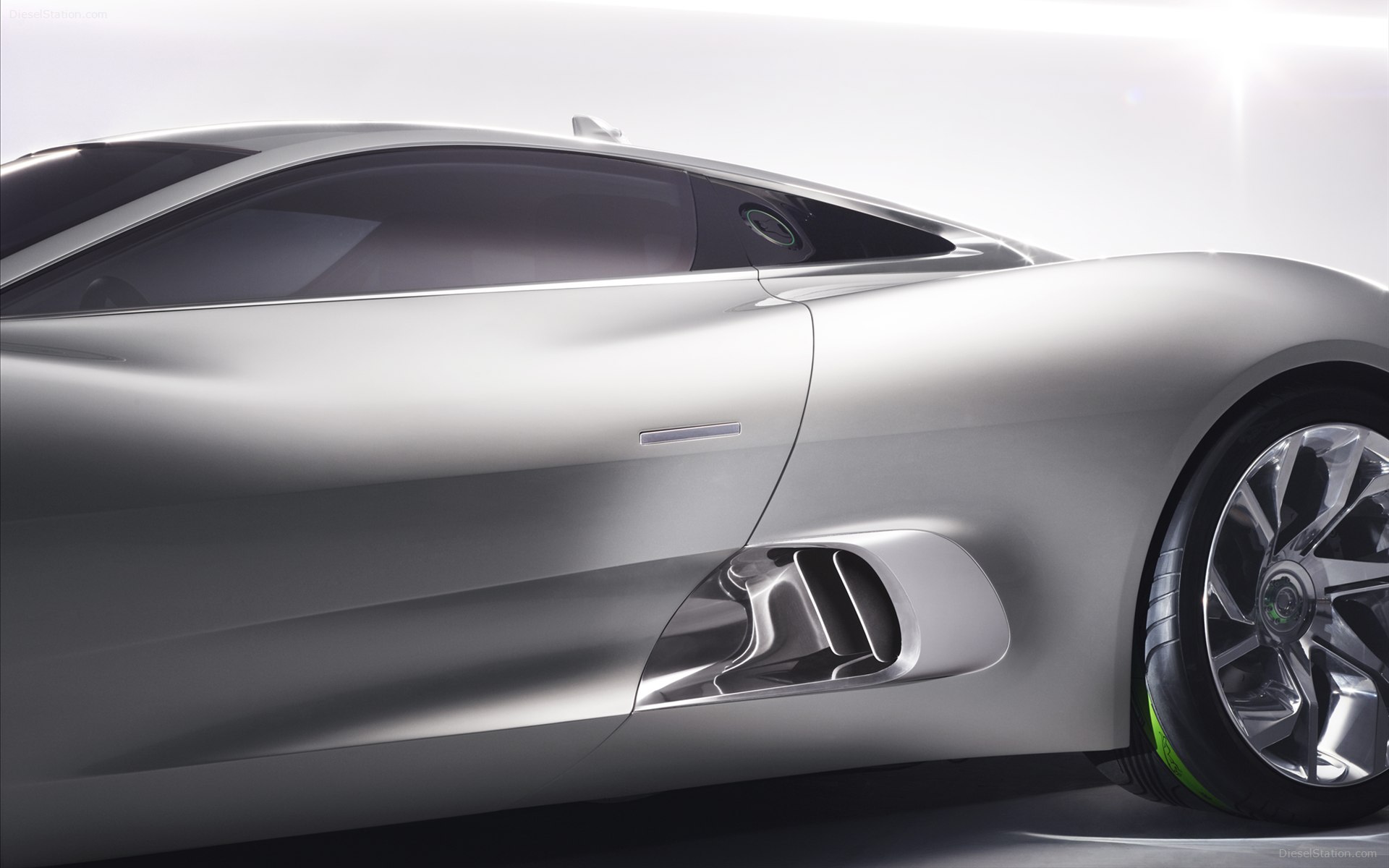 Jaguar C-X75 2011