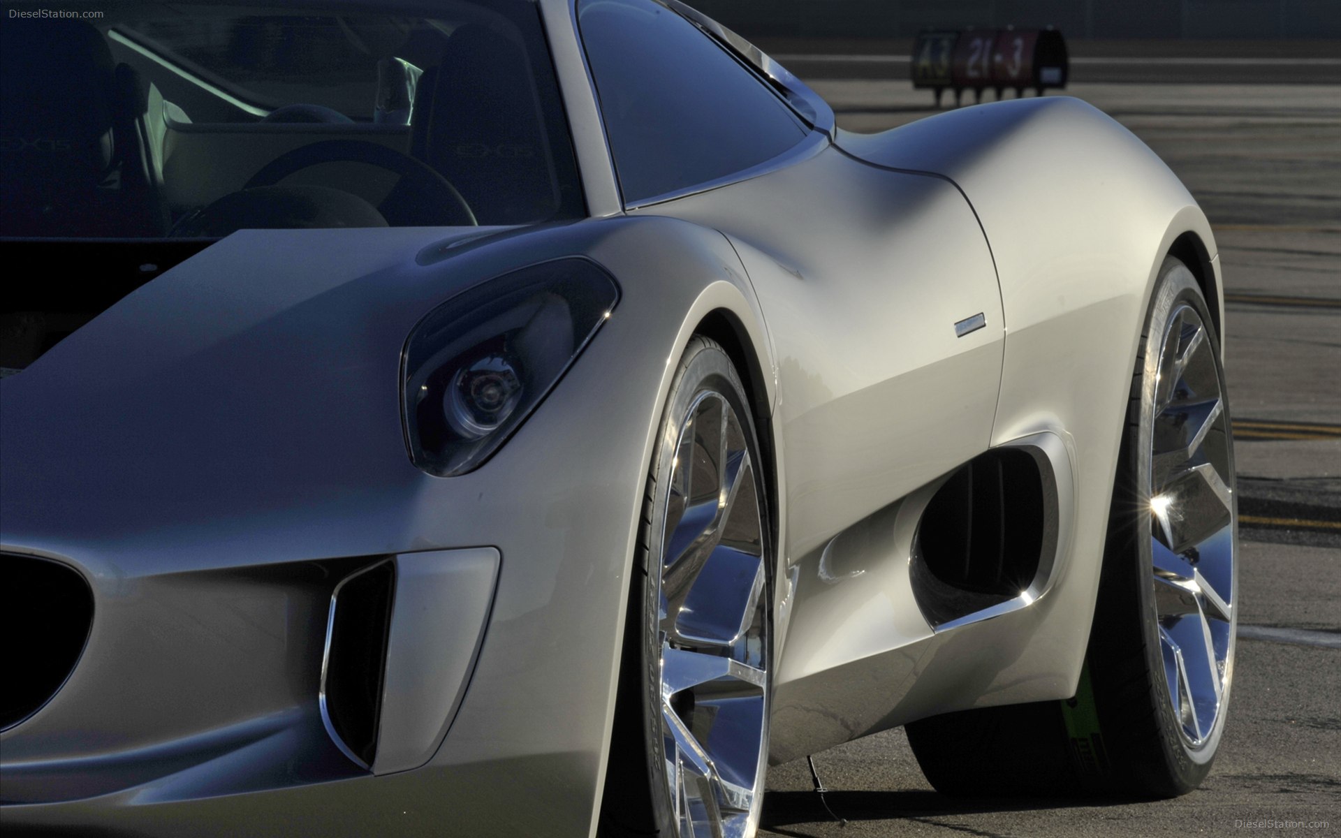 Jaguar C-X75 2011