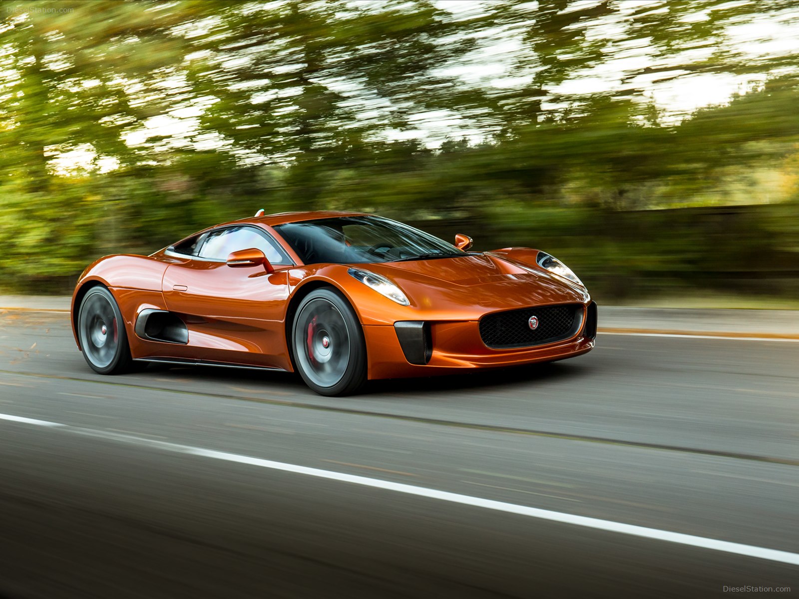 Jaguar C-X75 Bond Concept 2015