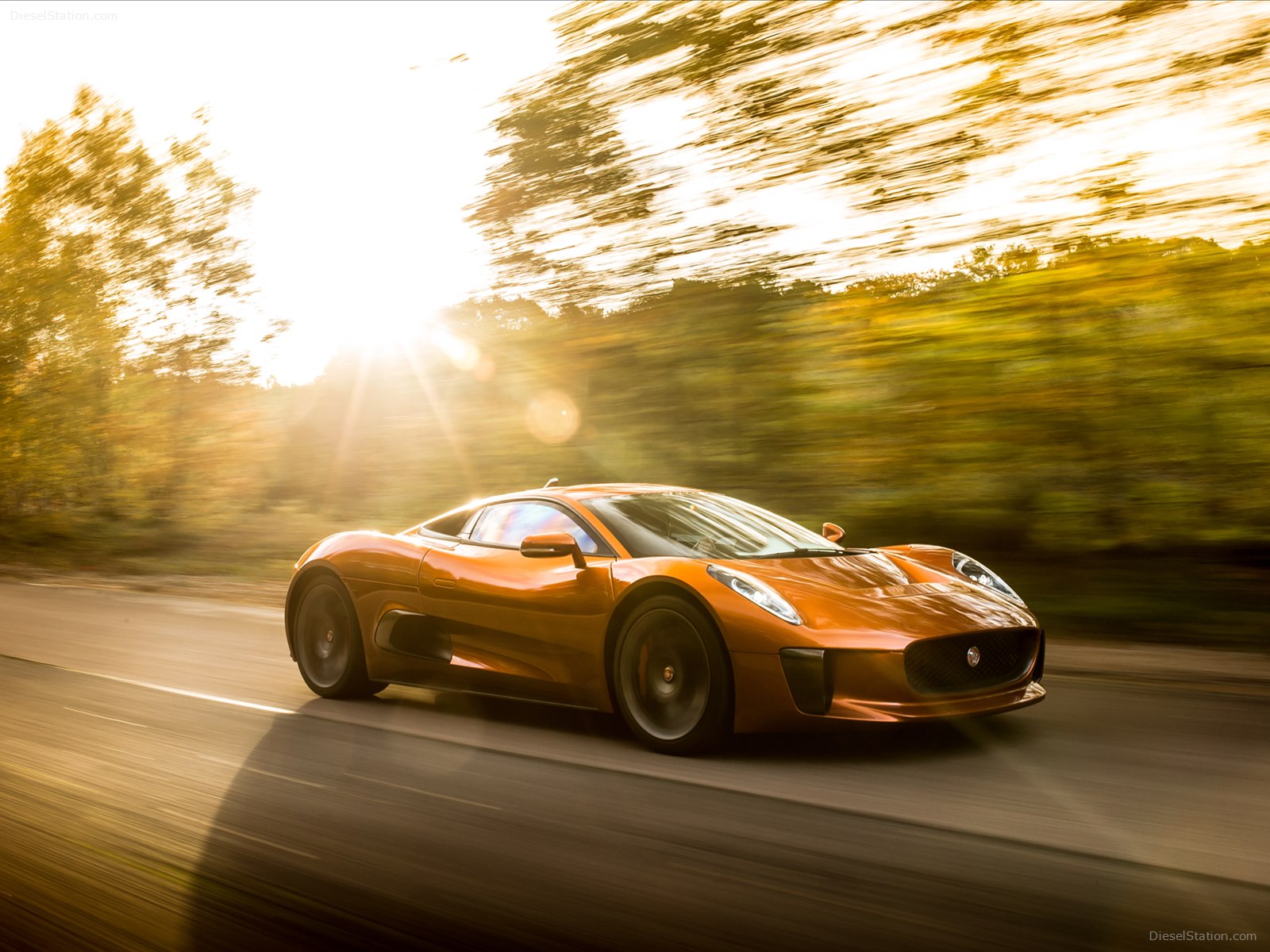 Jaguar C-X75 Bond Concept 2015
