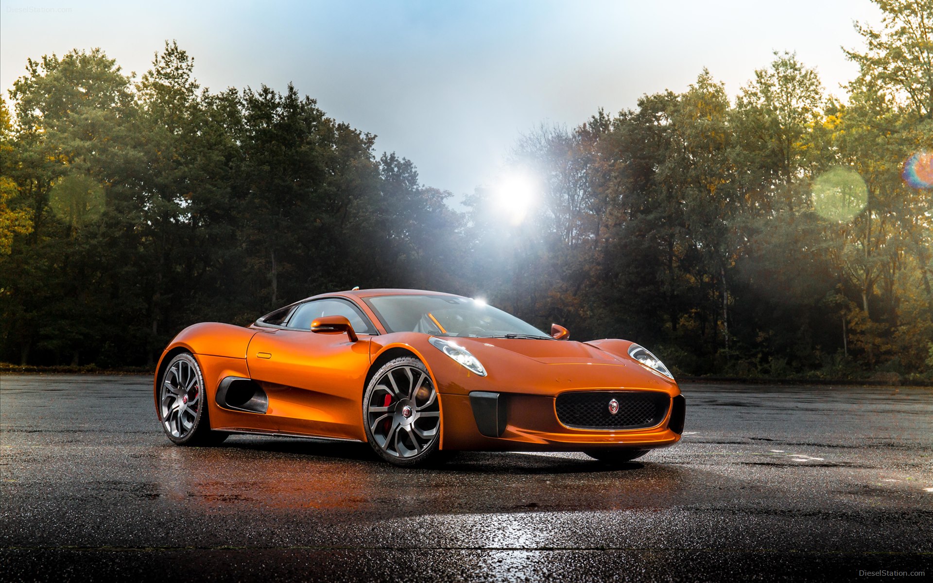 Jaguar C-X75 Bond Concept 2015