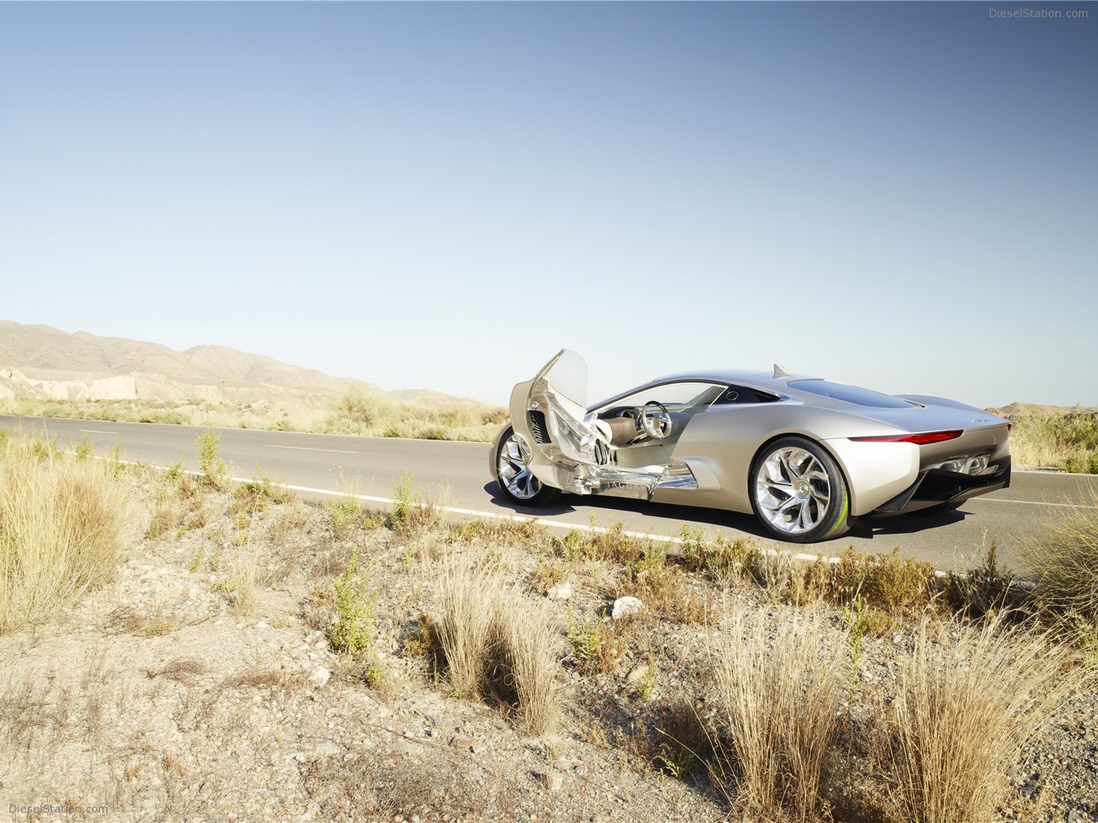 Jaguar C-X75 Concept 2010