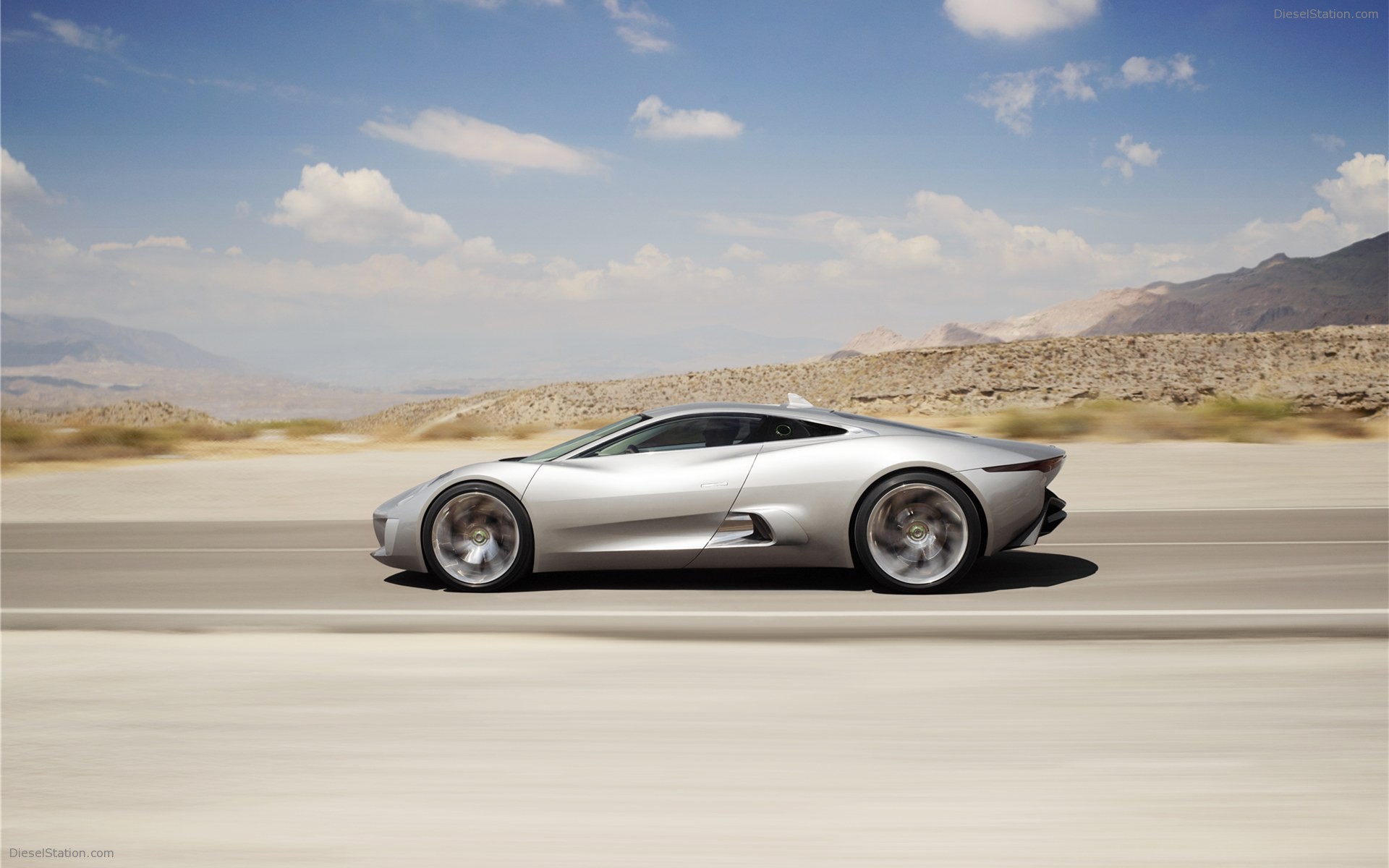 Jaguar C-X75 Concept 2010