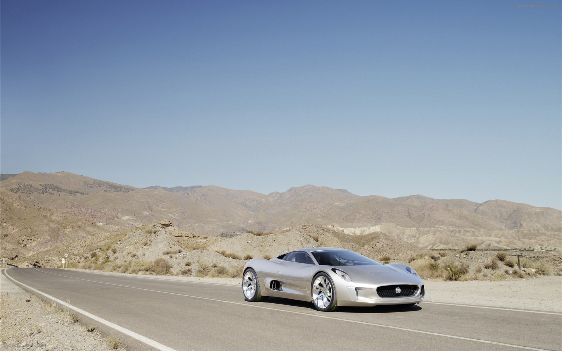 Jaguar C-X75 Concept 2010