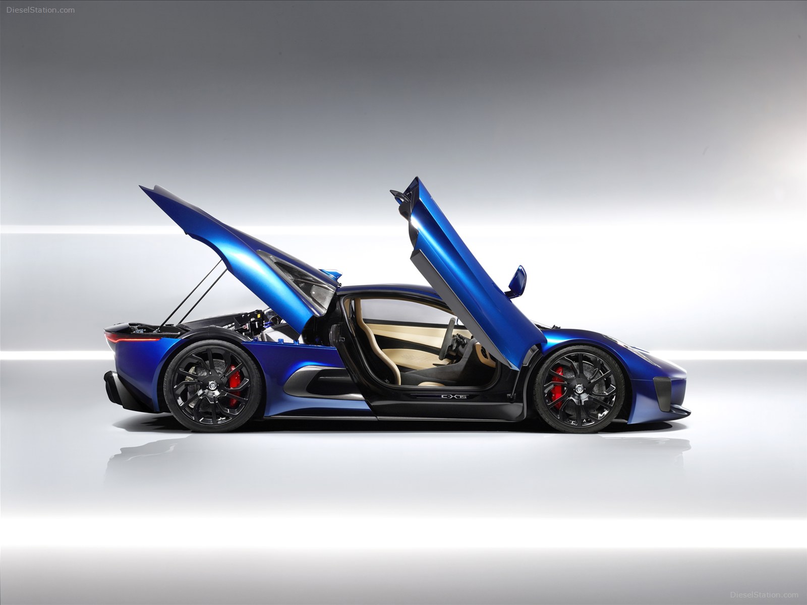 Jaguar C-X75 Hybrid Supercar 2014