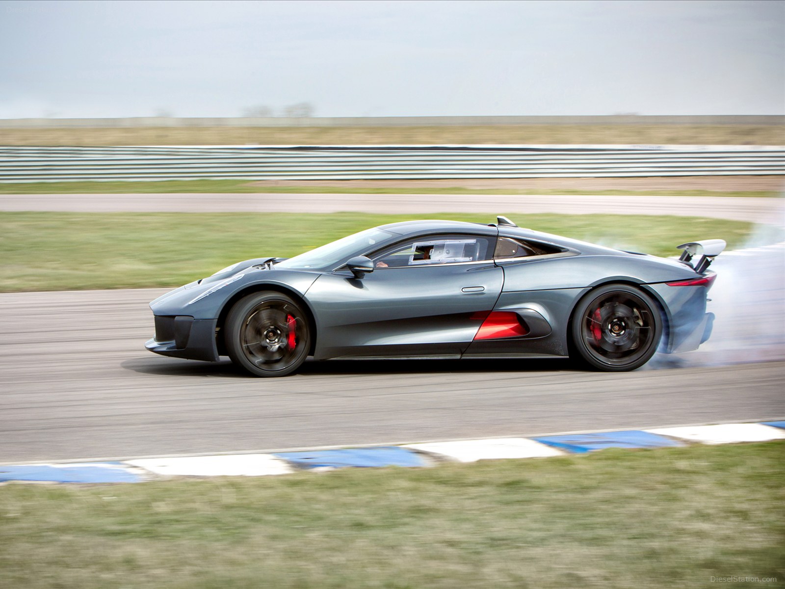 Jaguar C-X75 Hybrid Supercar 2014