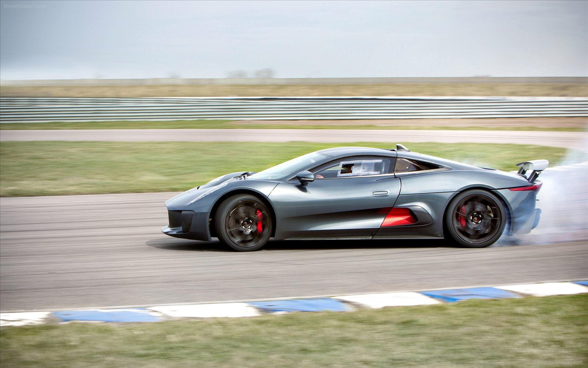 Jaguar C-X75 Hybrid Supercar 2014