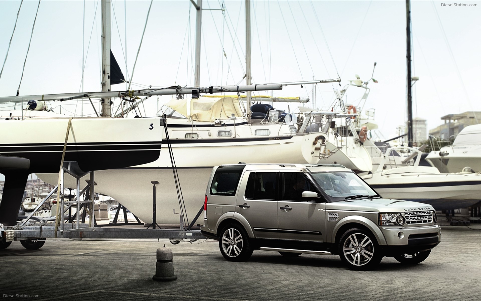Land Rover Discovery 4 2012