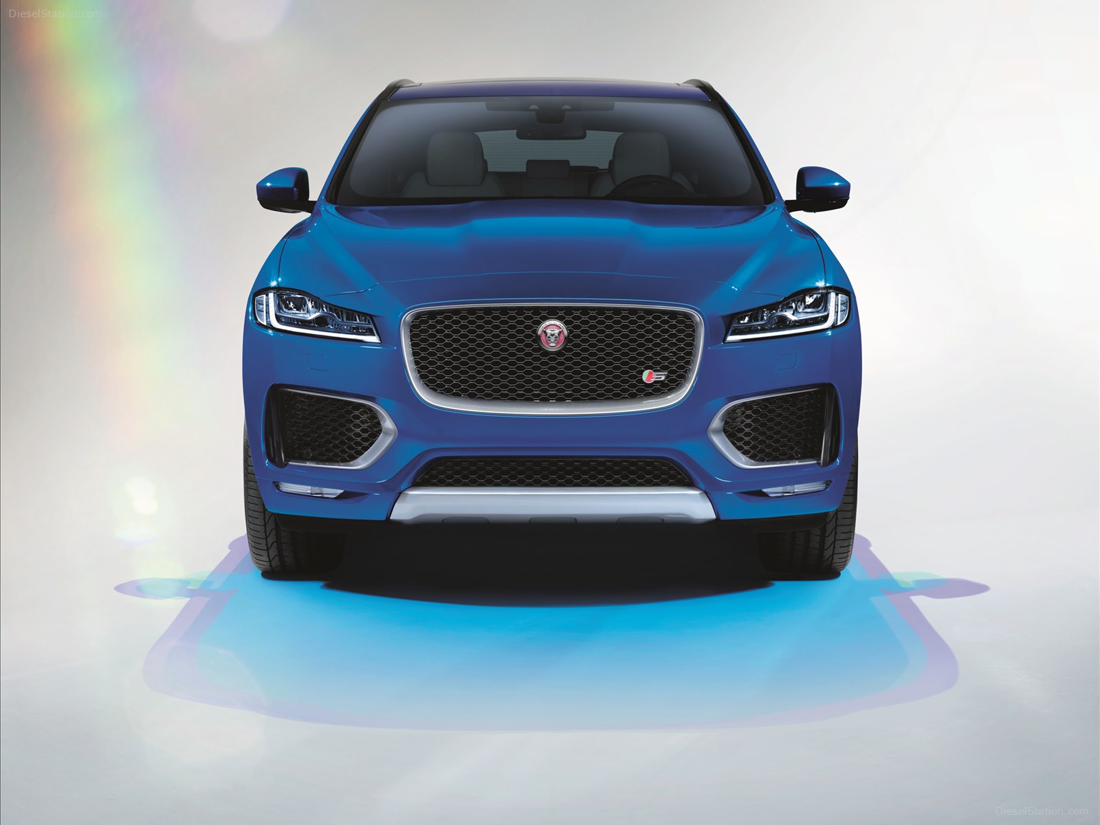Jaguar F-Pace 2016