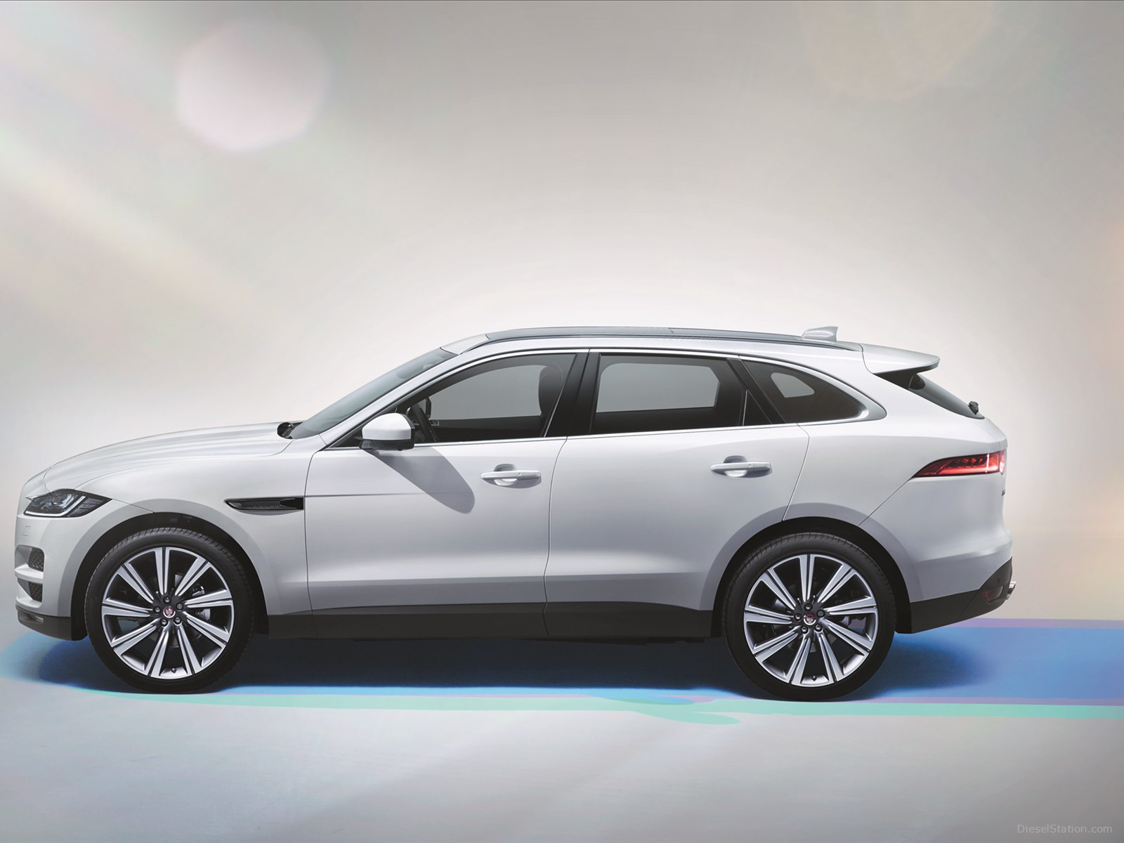 Jaguar F-Pace 2016