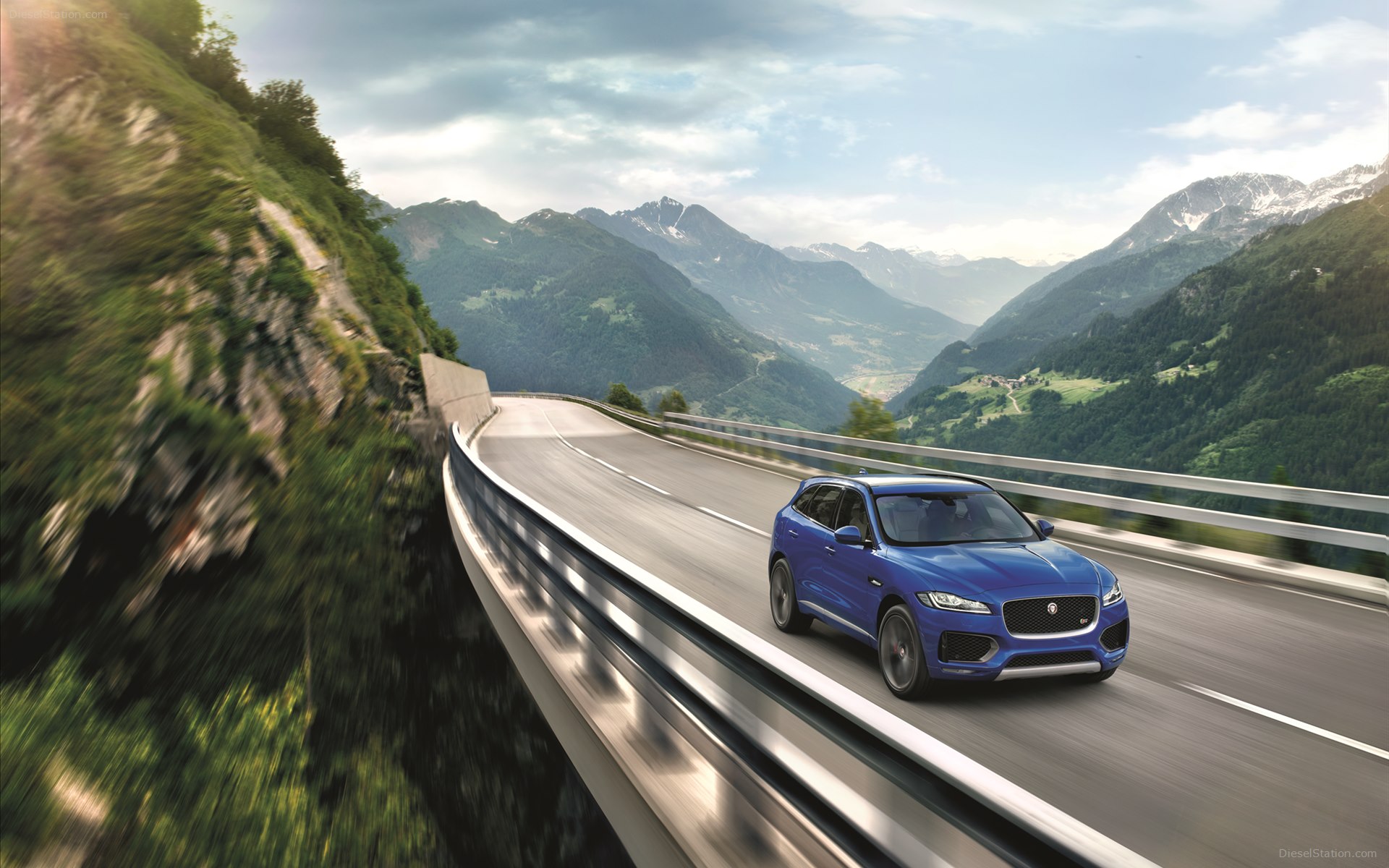Jaguar F-Pace 2016