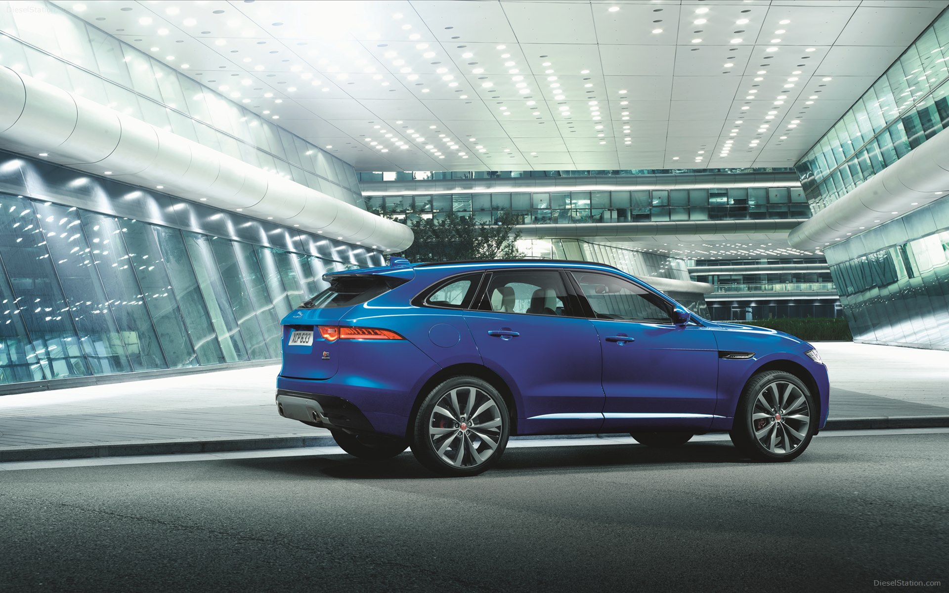 Jaguar F-Pace 2016