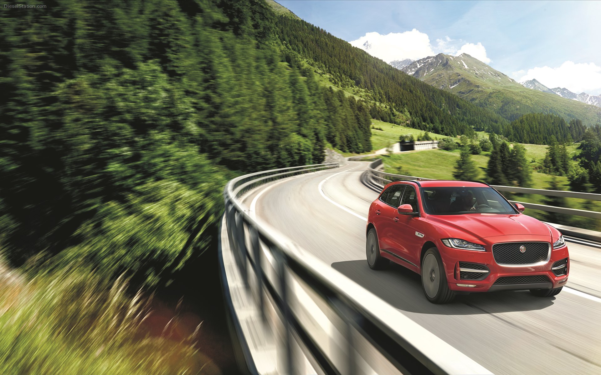 Jaguar F-Pace 2016